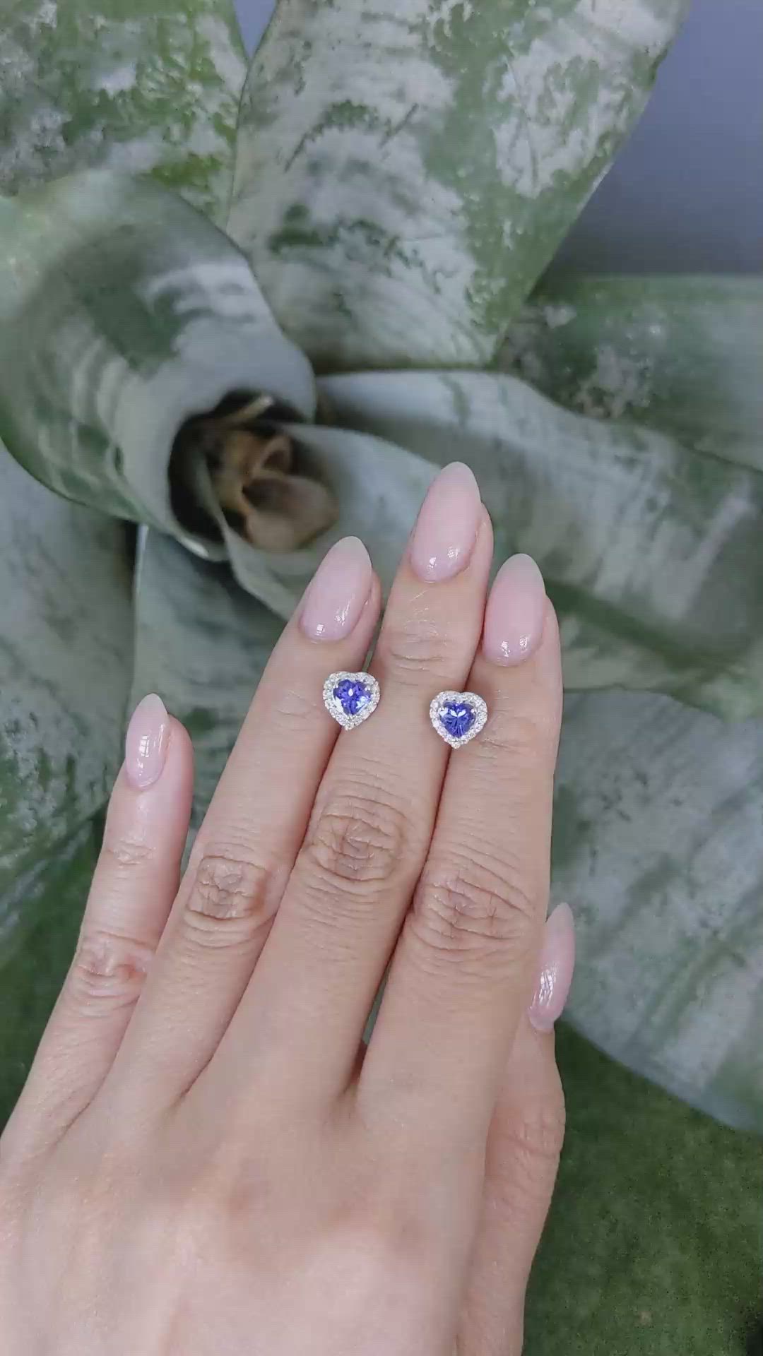 0.86&nbsp;Ct.Tw.Total Carat Weight Violetish Blue Tanzanite and Natural Diamond Studs Earrings, 14K White Gold Size Video