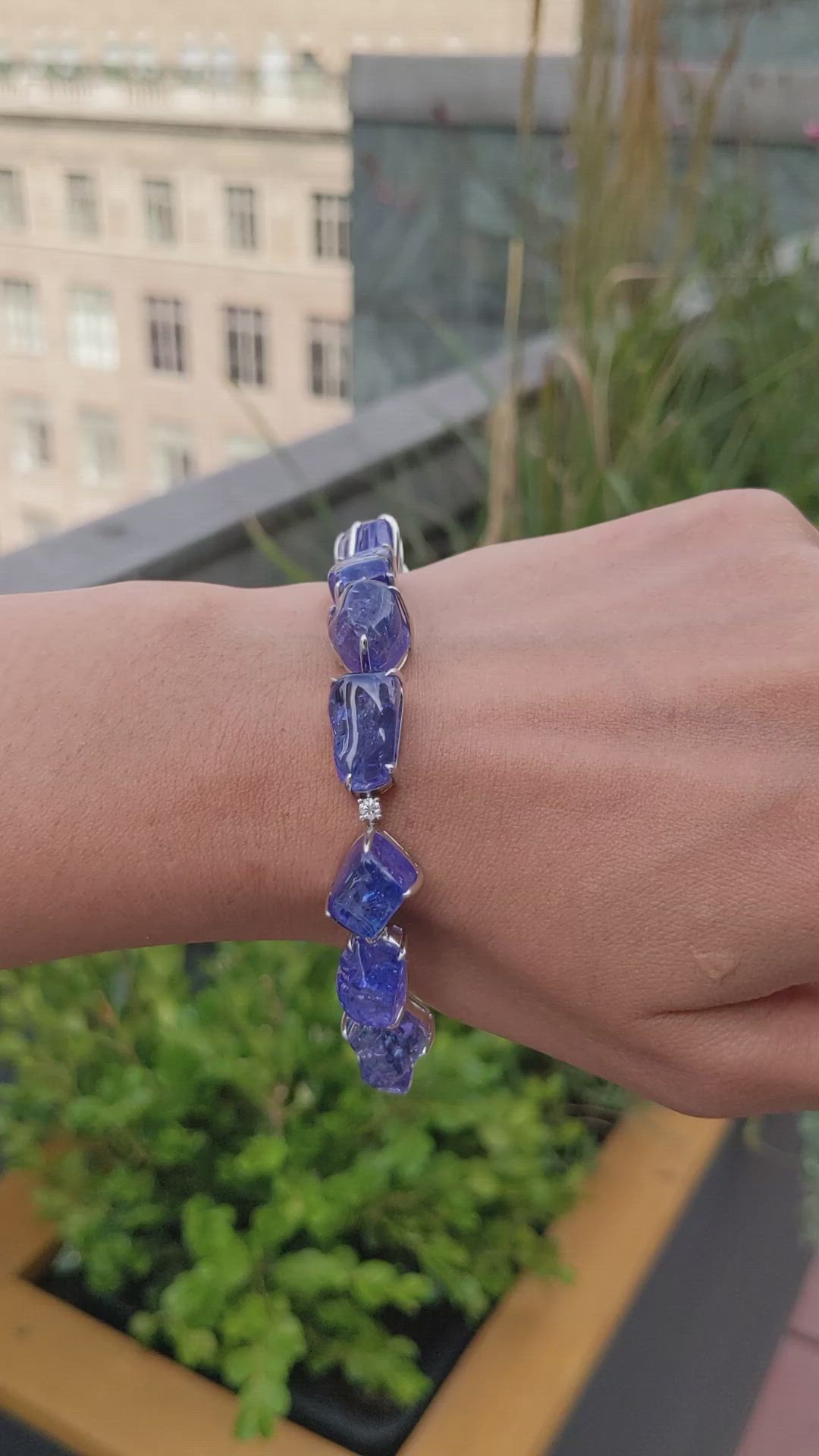 108.83&nbsp;Ct.Tw.Total Carat Weight Violetish Blue Tanzanite and Natural Diamond Accent Stones Bracelet, 18K White Gold Size Video