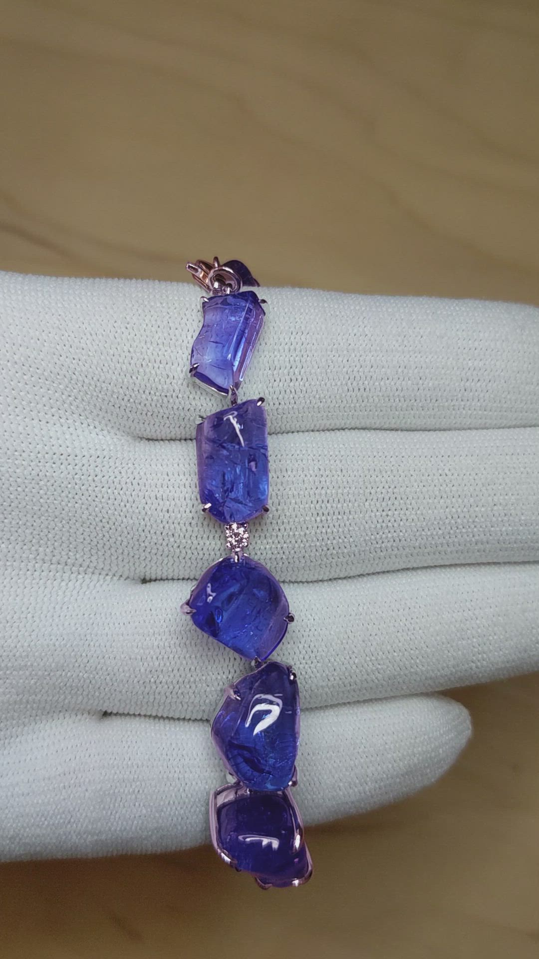 108.83&nbsp;Ct.Tw.Total Carat Weight Violetish Blue Tanzanite and Natural Diamond Accent Stones Bracelet, 18K White Gold Size Video