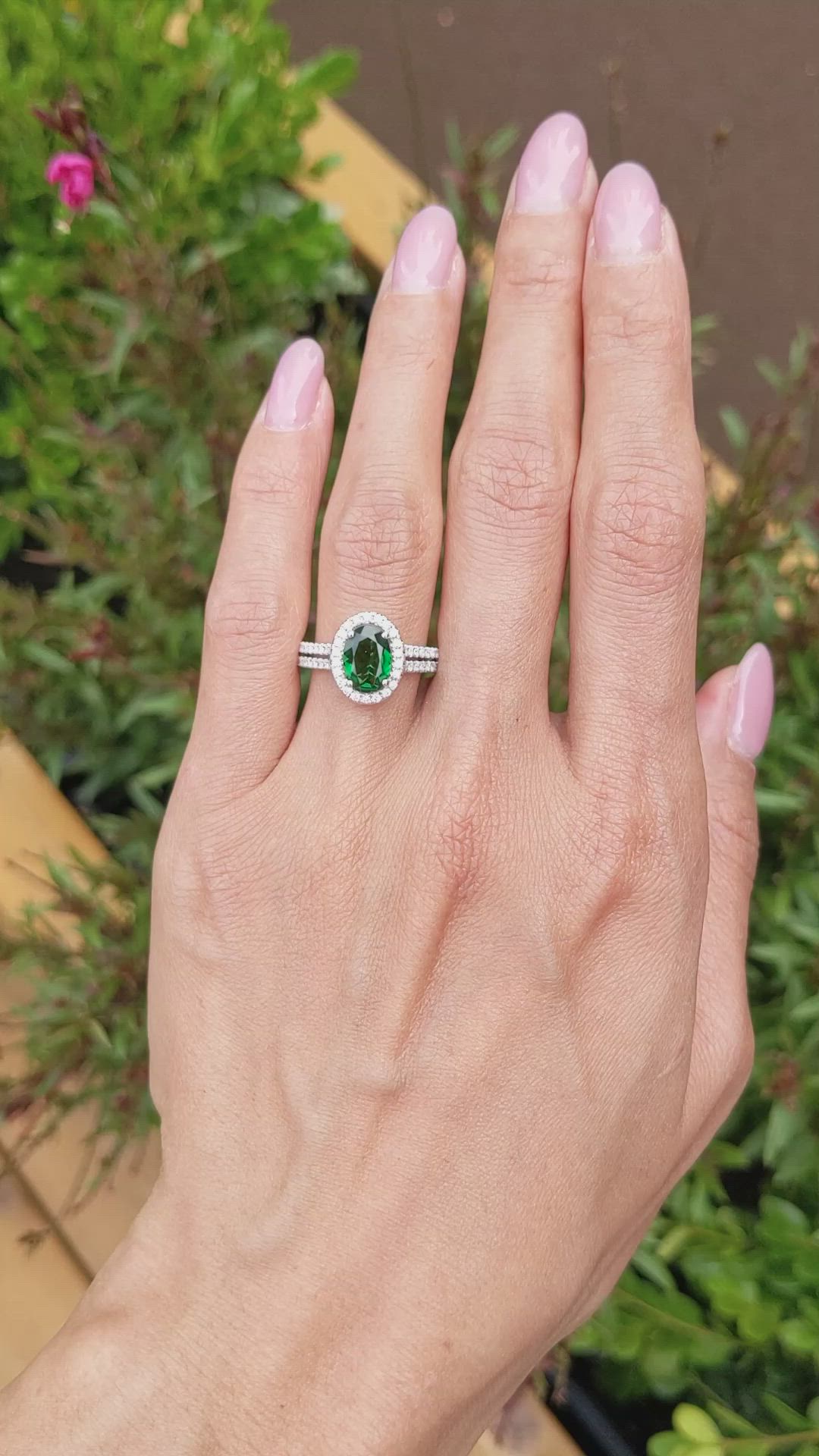 1.33 Ct. Tsavorite Garnet and Natural Diamond Pave Ring, 18K White Gold Size Video