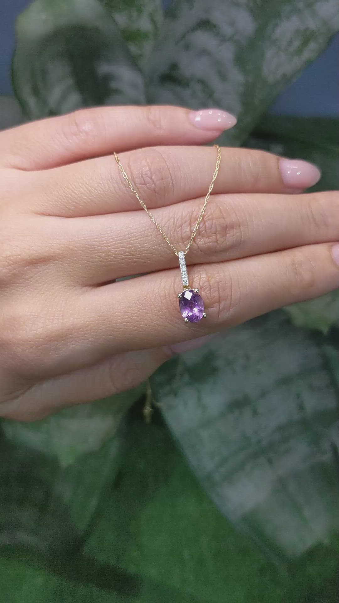 1.07 Ct. Purple Amethyst and Natural Diamond Solitaire Necklace, 14K Yellow Gold Size Video