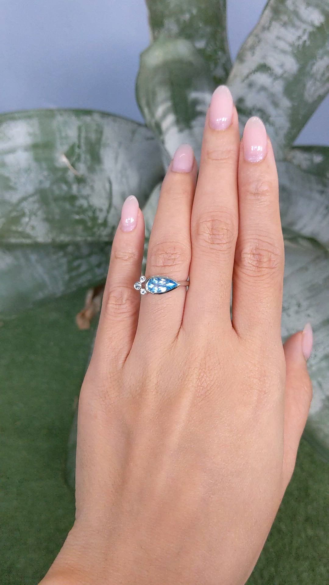 1.47 Ct. Blue Topaz Bezel Ring, Silver Size Video