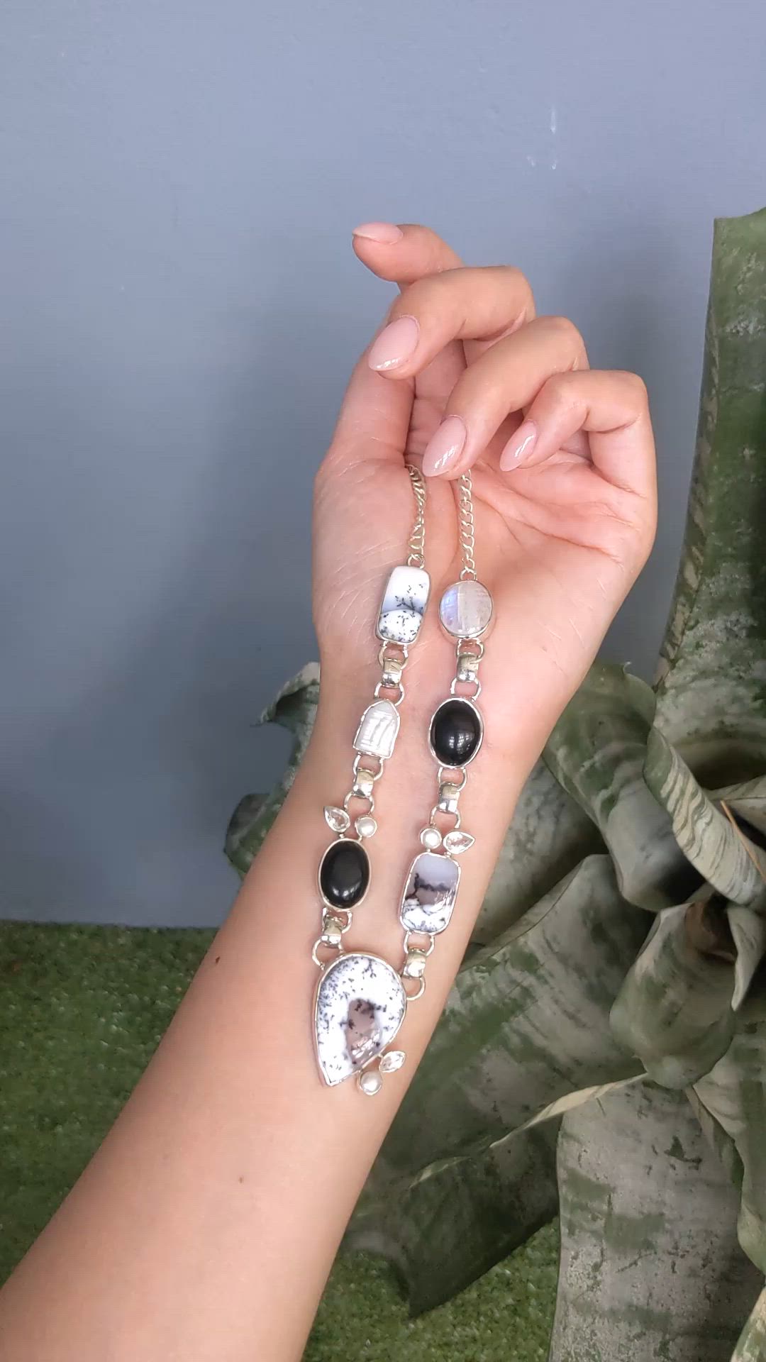 36.60&nbsp;Ct.Tw.Total Carat Weight Onyx, Opal, Moonstone, Akoya Pearl and Citrine Bezel Necklace, Silver Size Video
