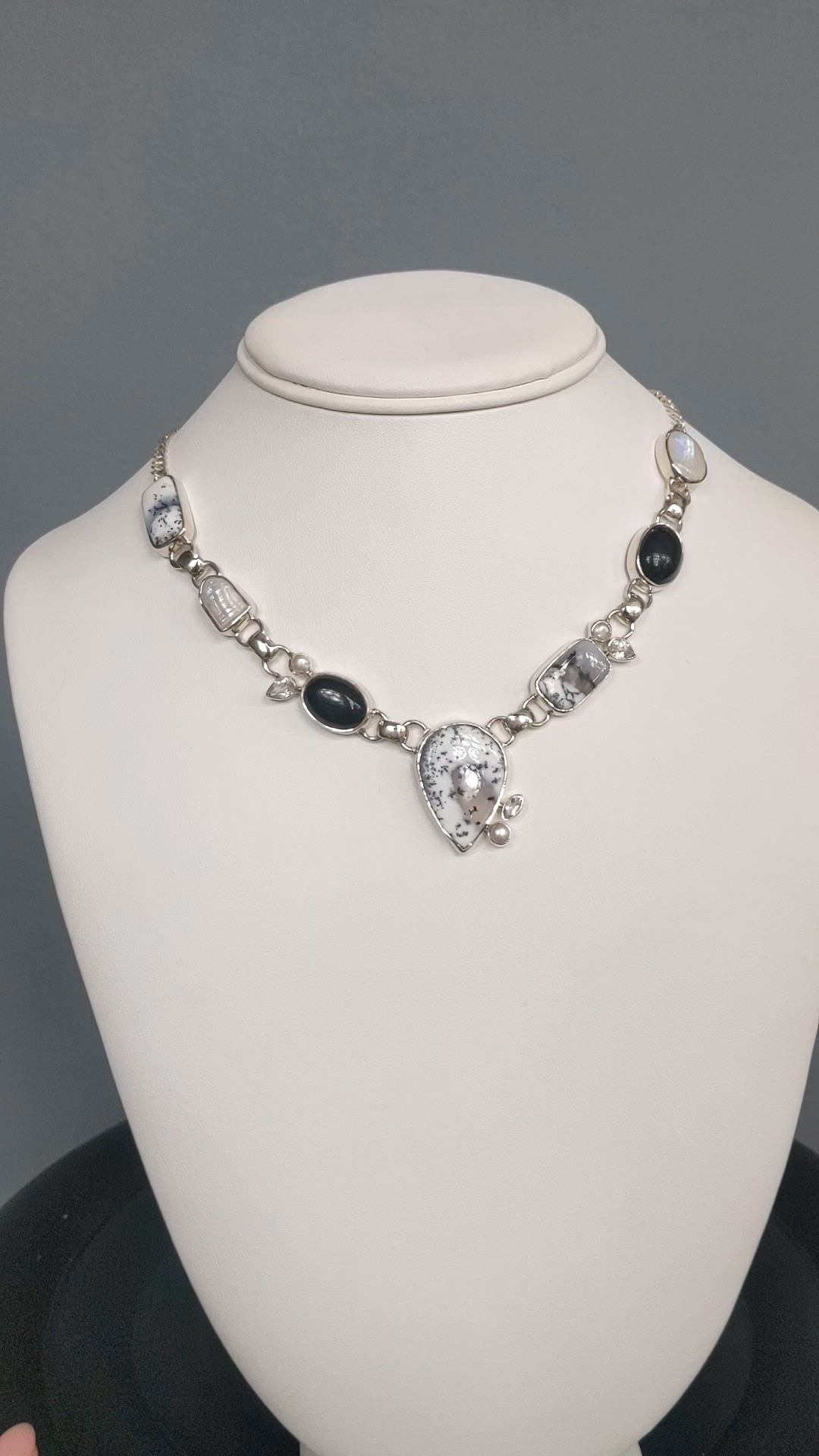 36.60&nbsp;Ct.Tw.Total Carat Weight Onyx, Opal, Moonstone, Akoya Pearl and Citrine Bezel Necklace, Silver Size Video