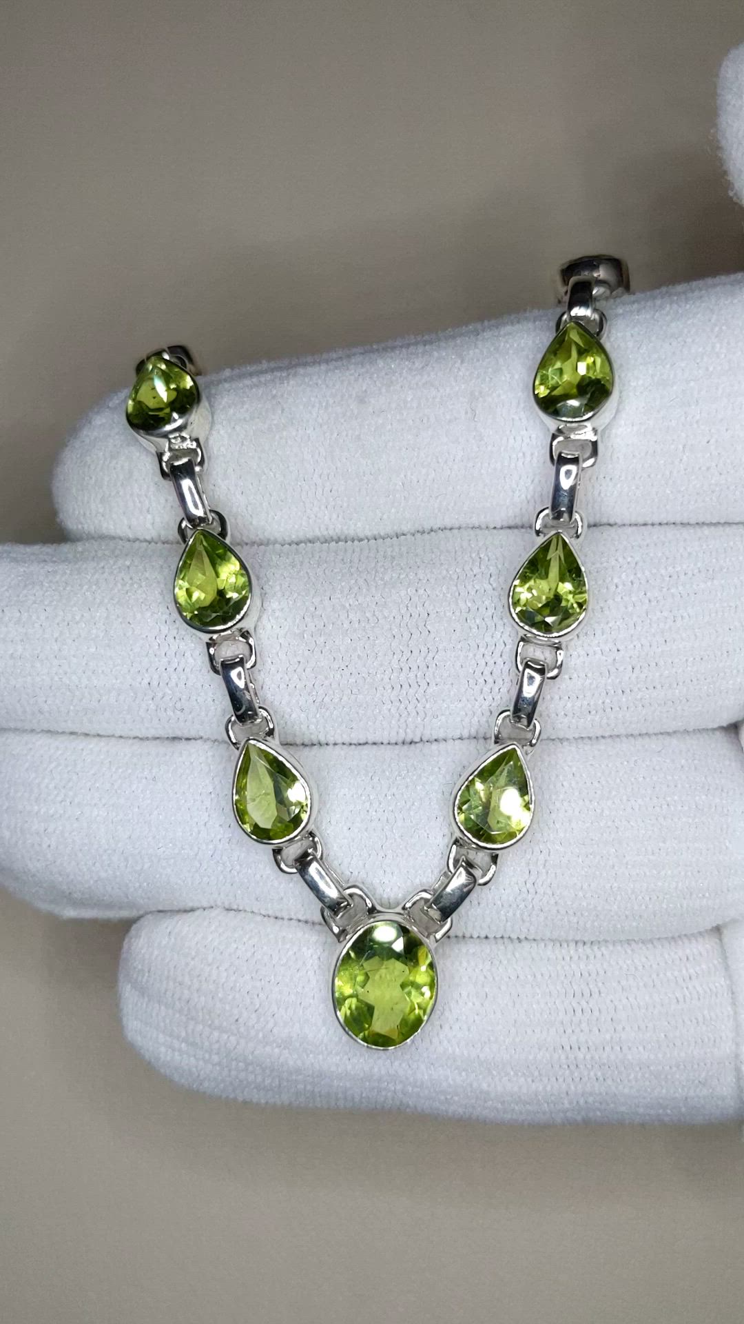 1.93 Ct. Green (Lime Green) Peridot and Green Peridot Bezel Necklace, Silver Size Video