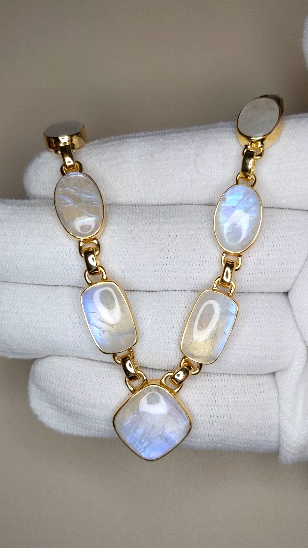 3.44 Ct. Rainbow Moonstone Bezel Necklace, Silver Size Video