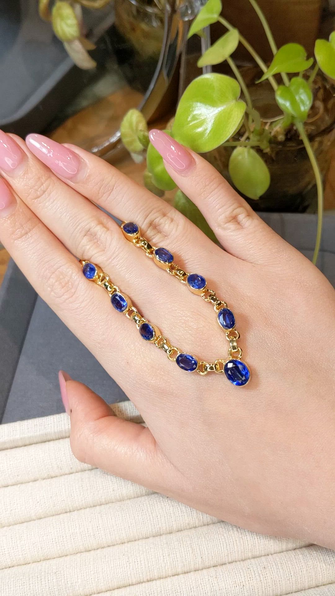 11.34 Ct.Tw.Total Carat Weight Blue Kyanite Bezel Necklace, 18K Gold Plated Silver Size Video