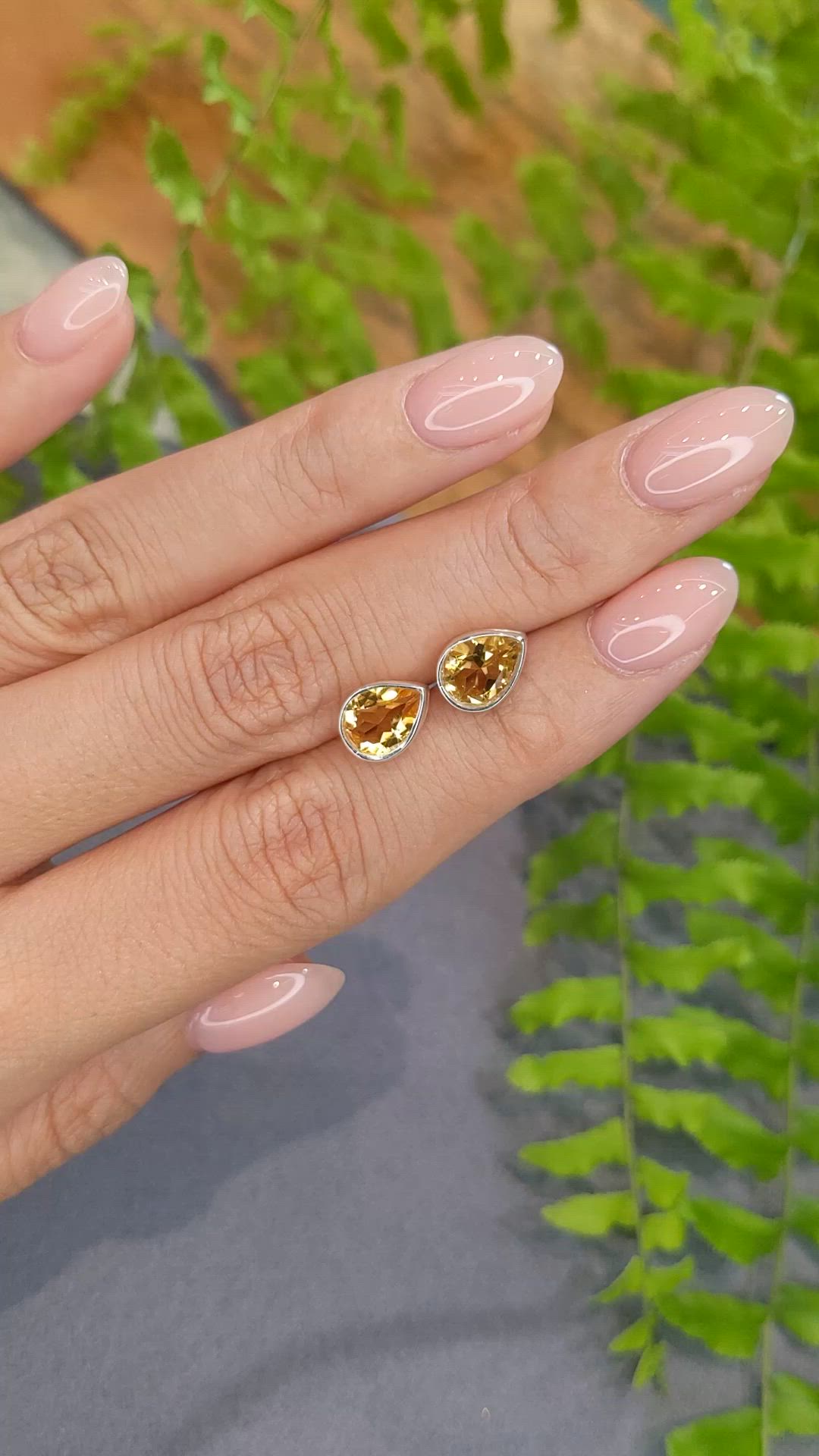 1.55 Ct.Tw.Total Carat Weight Yellow Citrine Studs Earrings, Silver Size Video