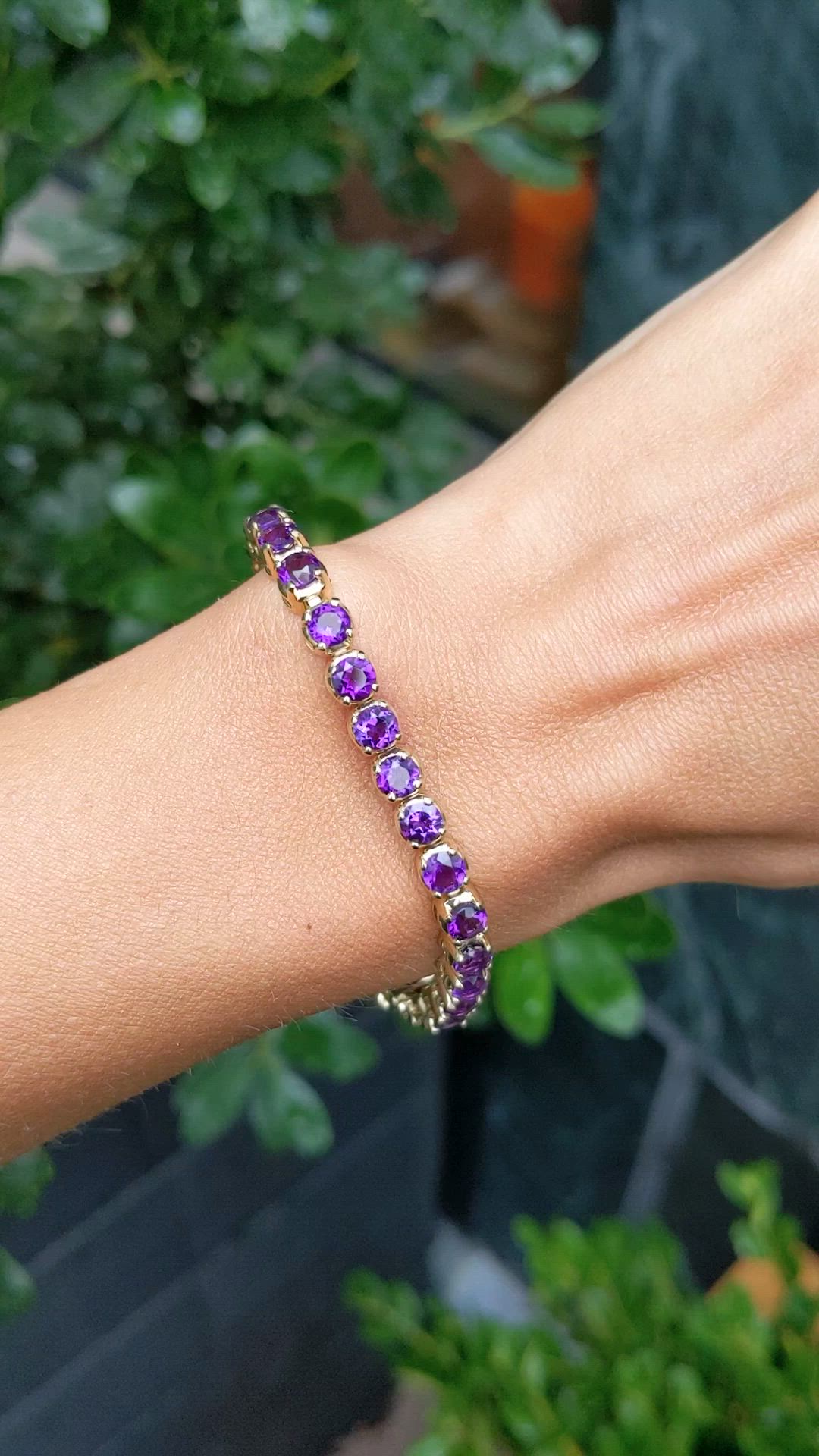 8.60 Ct.Tw.Total Carat Weight Purple Amethyst Tennis/Line Bracelet, 14K Yellow Gold Size Video
