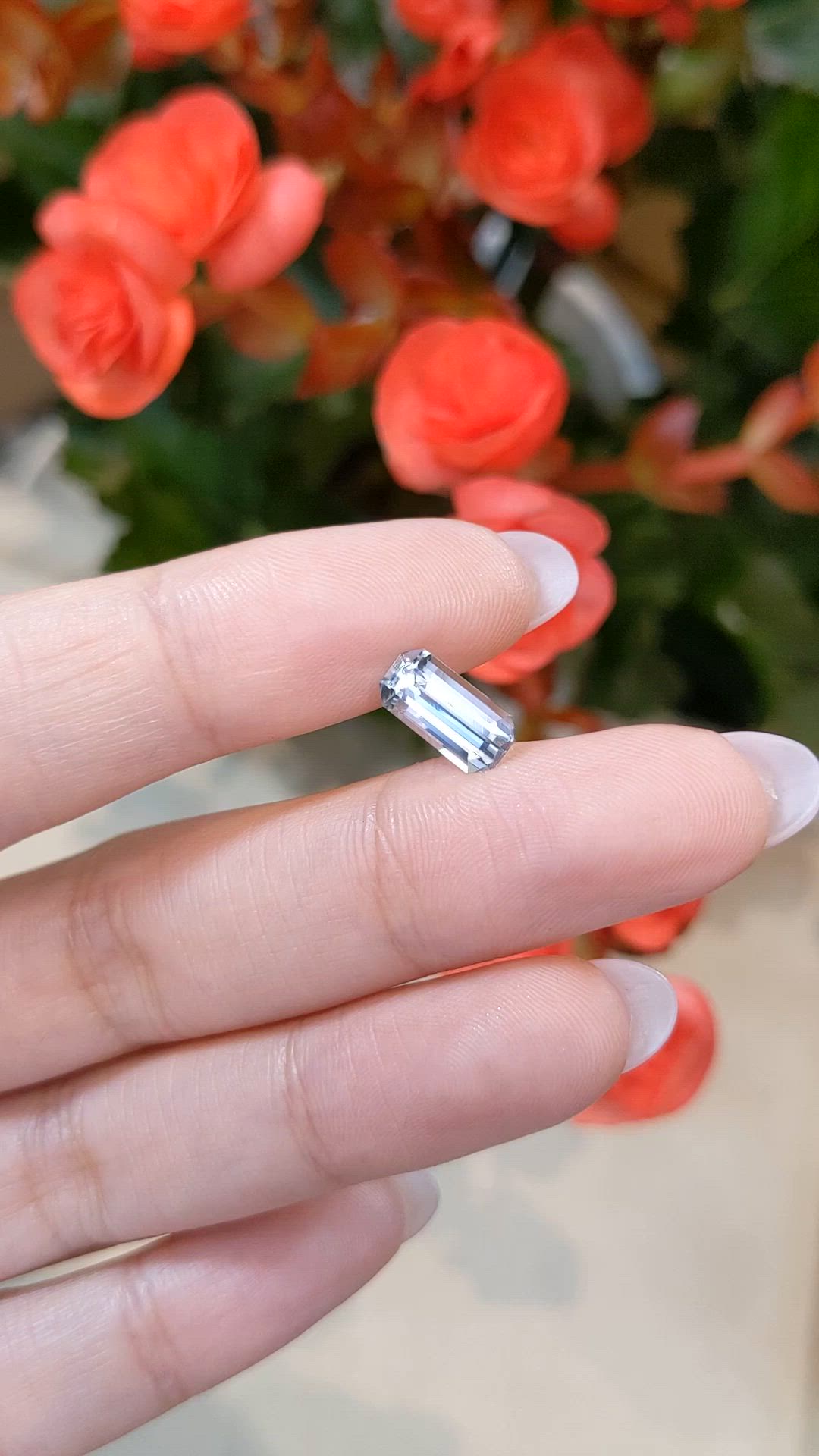 1.45 Ct. Aquamarine from Mozambique Size Video