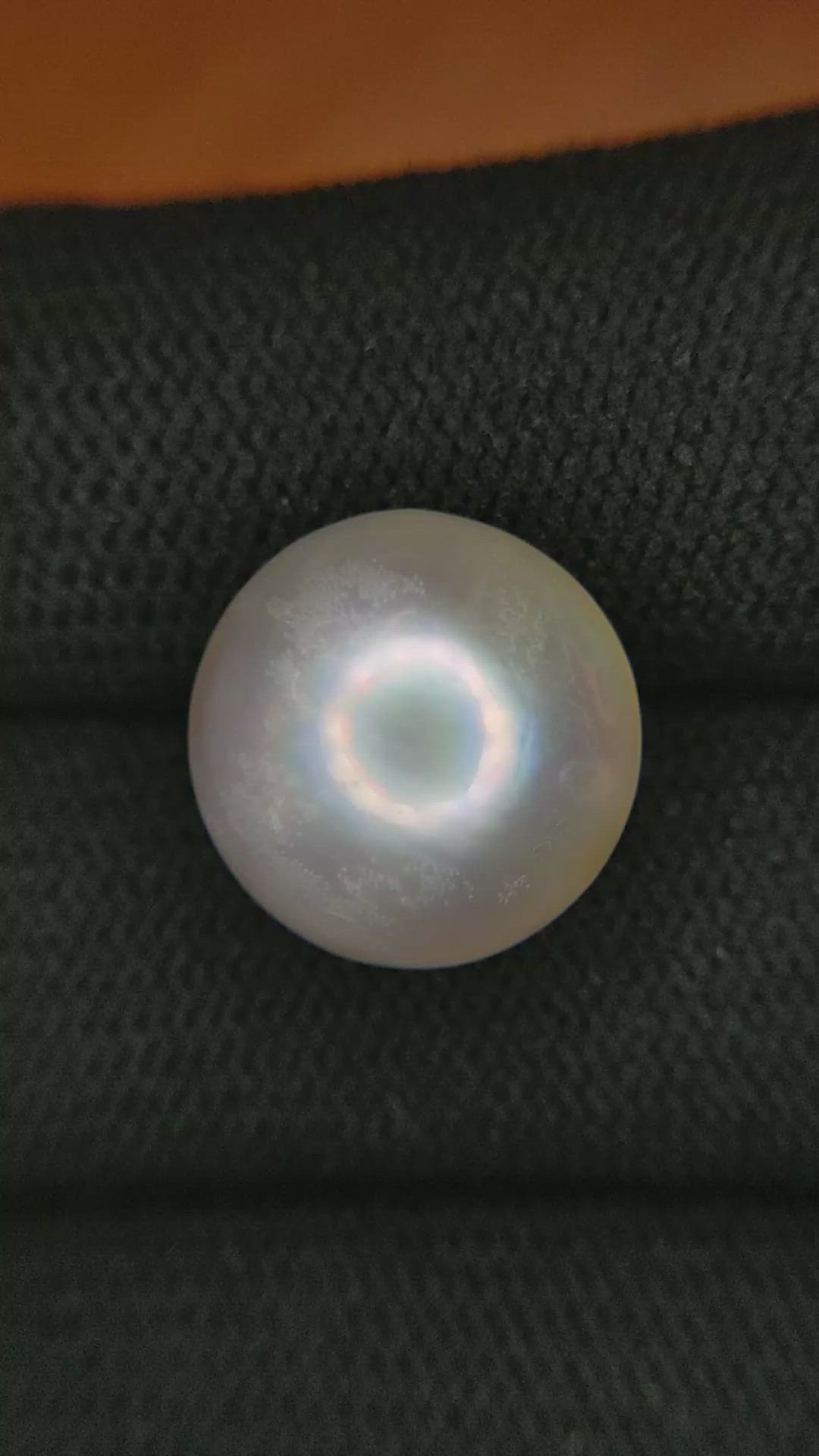 6.96 Ct. Silver Edison Pearl from China Size Video