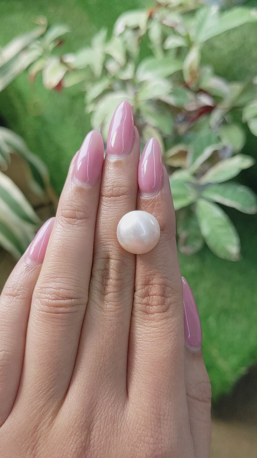 6.96 Ct. Silver Edison Pearl from China Size Video