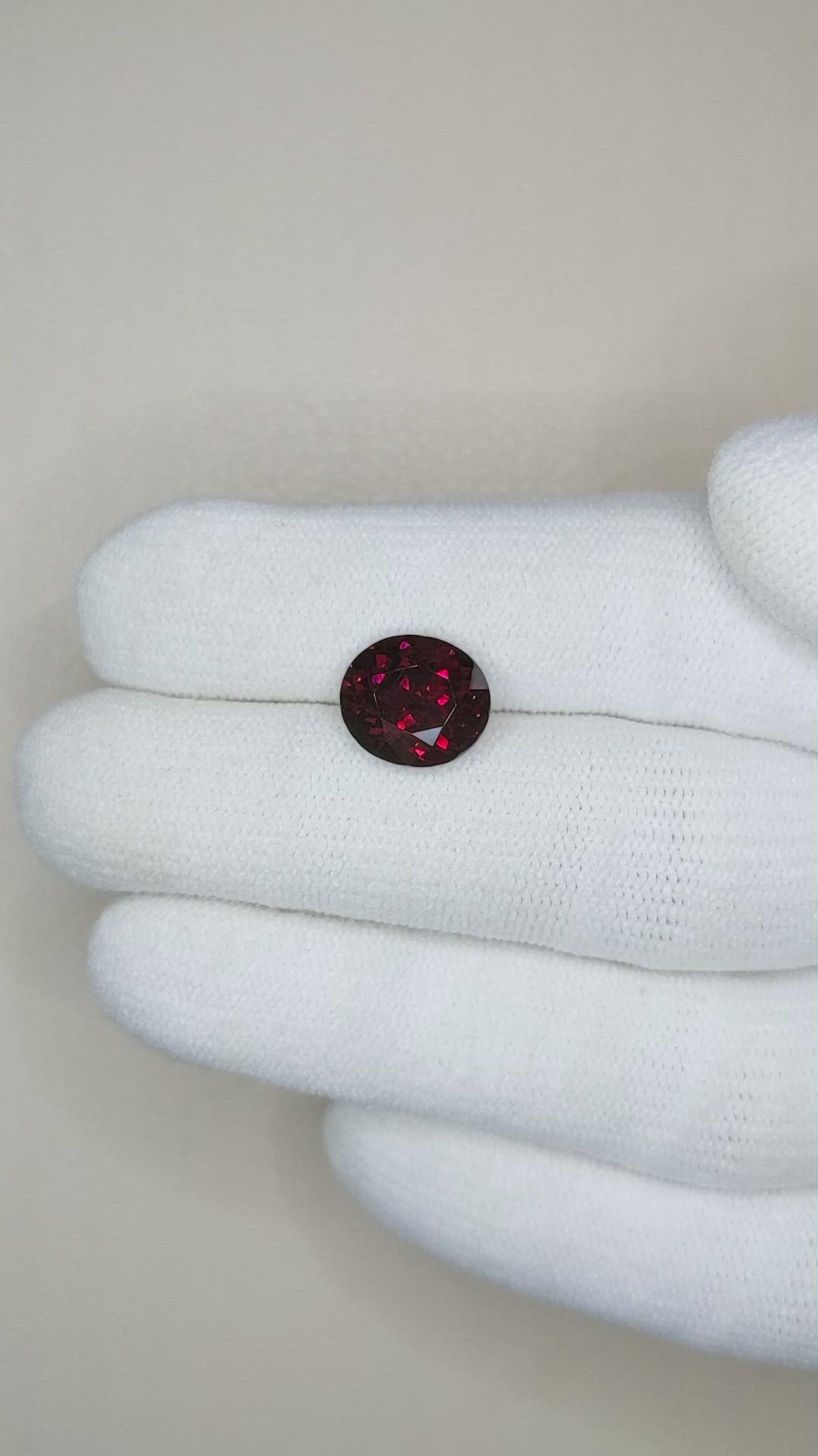4.00 Ct. Garnet from Madagascar Size Video