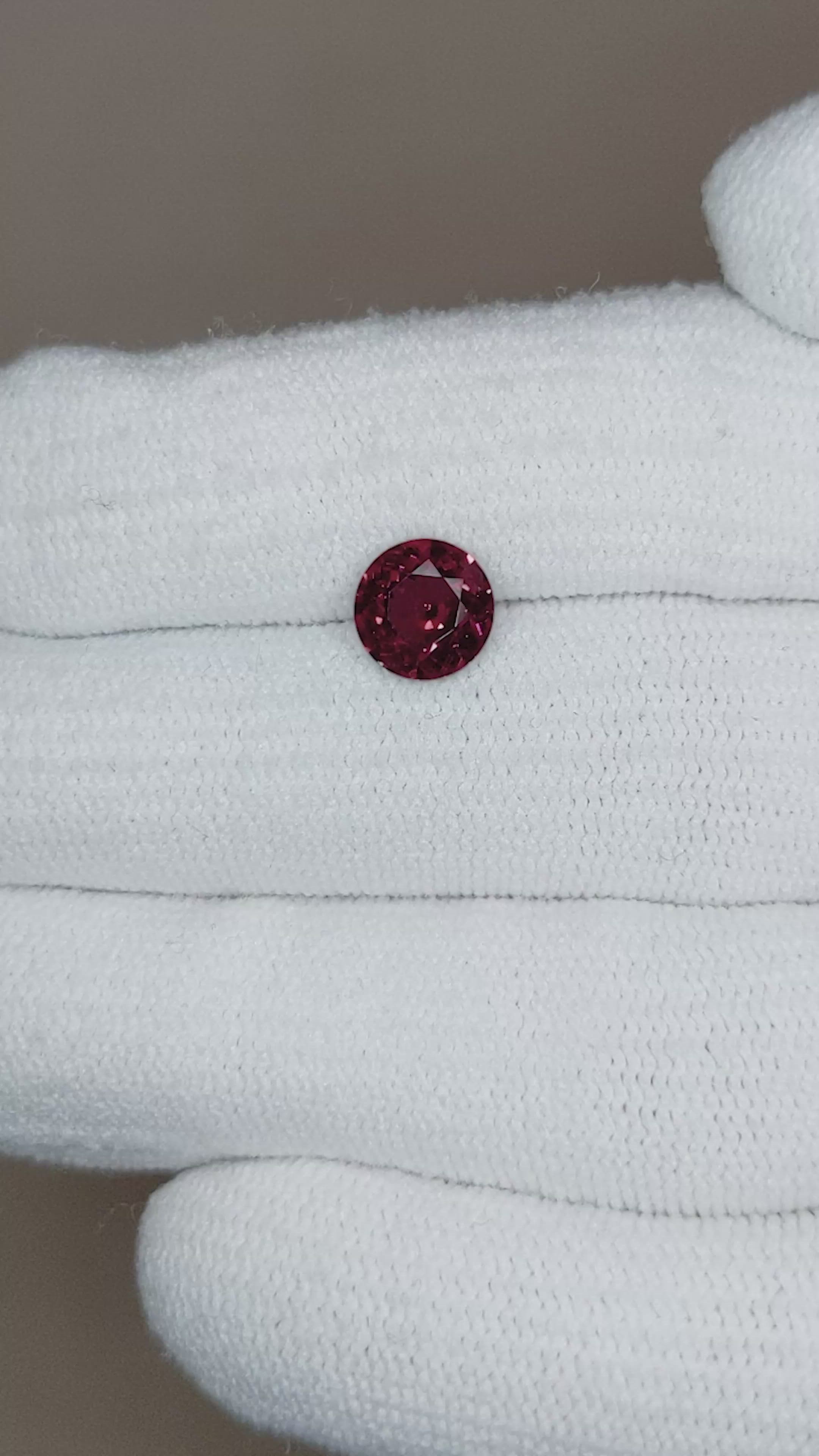 1.34 Ct. Garnet from Ceylon (Sri Lanka) Size Video