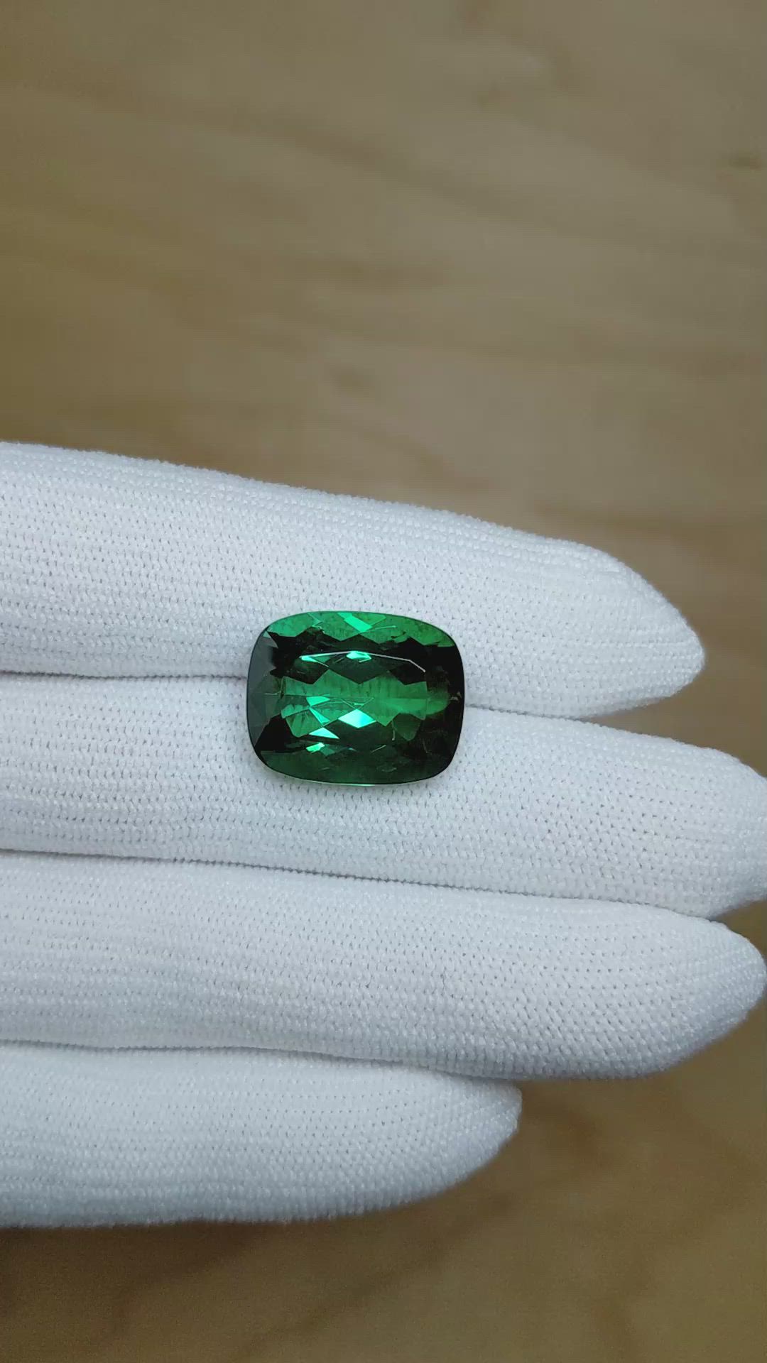 16.60 Ct. Tourmaline from Ceylon (Sri Lanka) Size Video