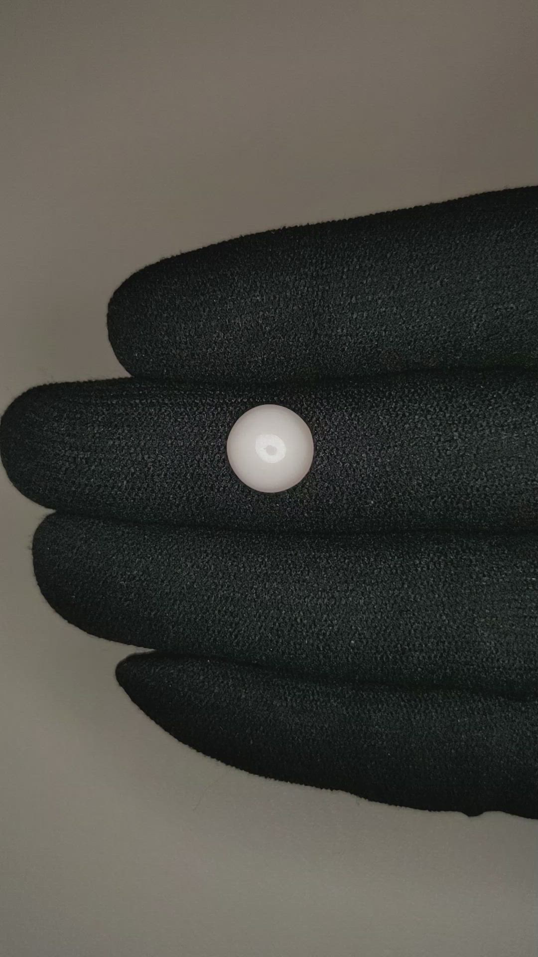 2.09 Ct. Cabochon Coral from Italy Size Video