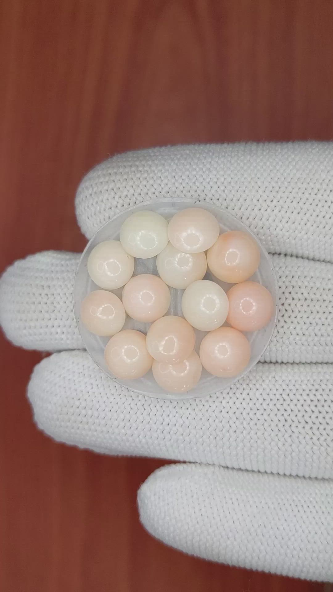 18.07 Ct. Cabochon Coral from Italy Size Video