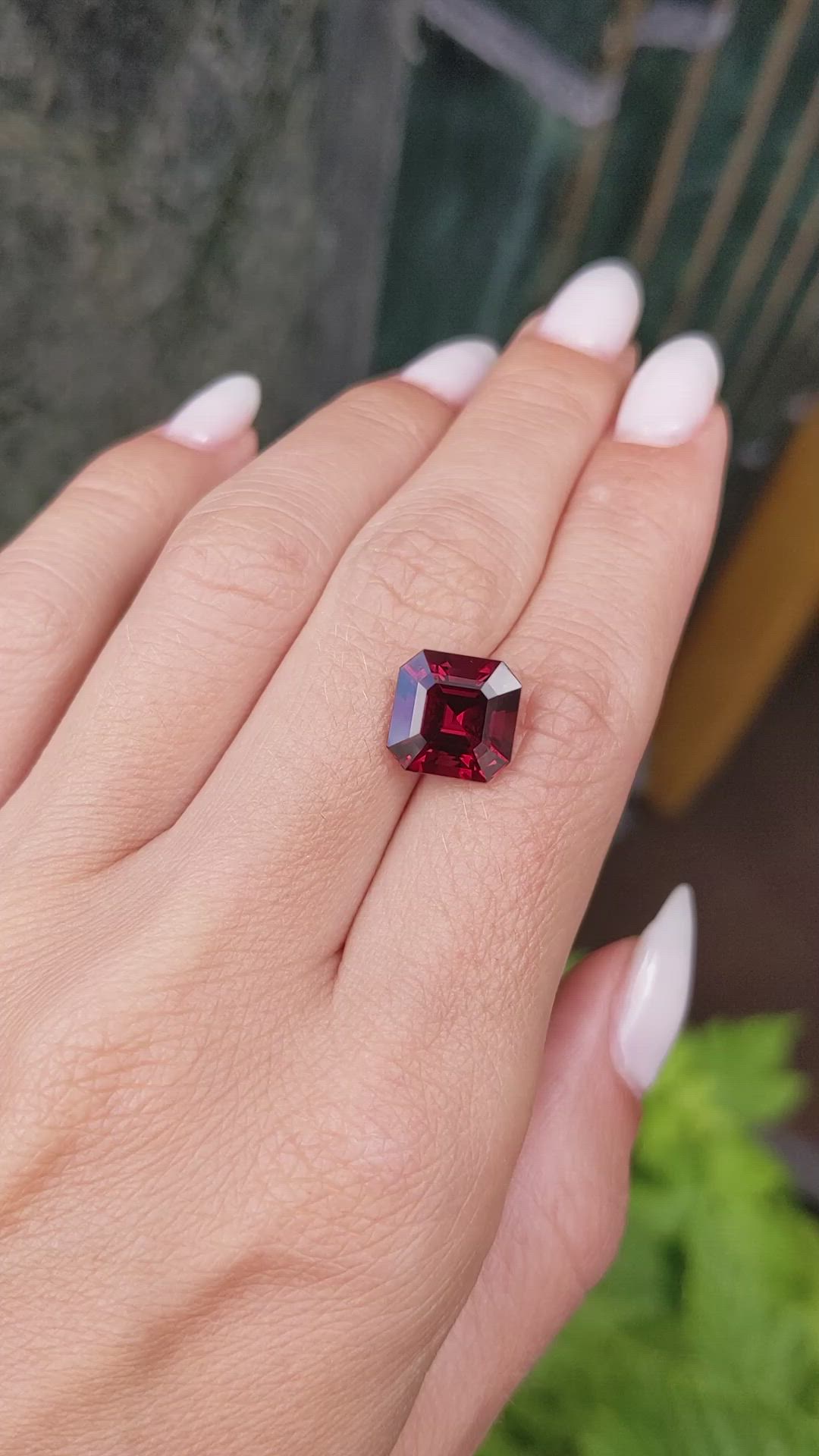 5.55 Ct. Red Spinel from Burma (Myanmar) Size Video