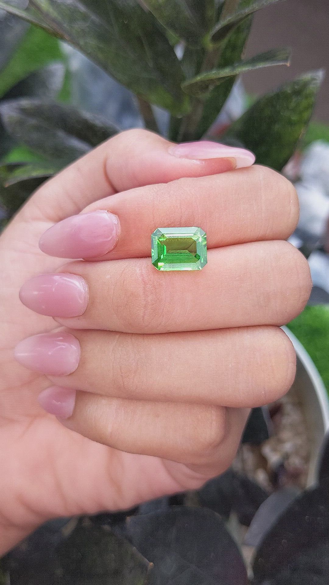 4.00 Ct. Tsavorite Garnet from Kenya Size Video