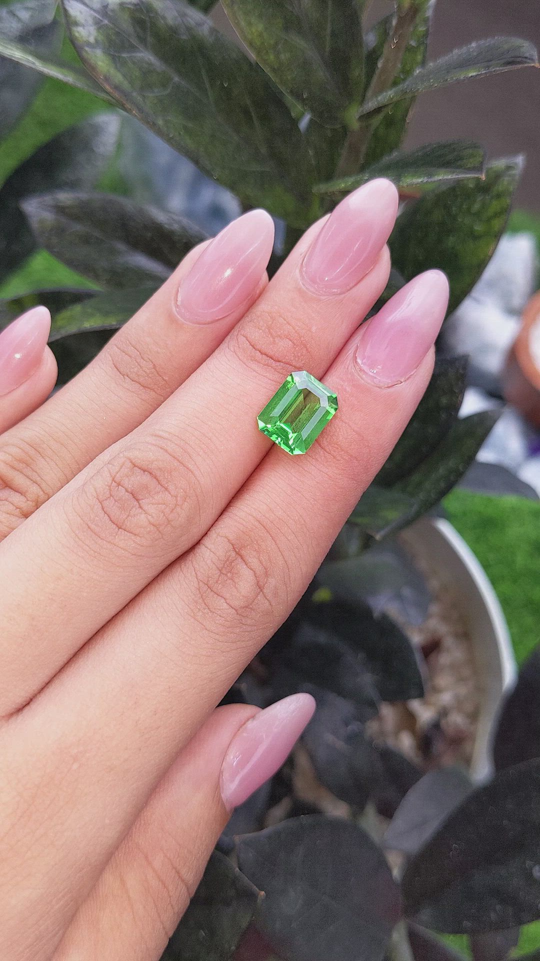 4.00 Ct. Tsavorite Garnet from Kenya Size Video