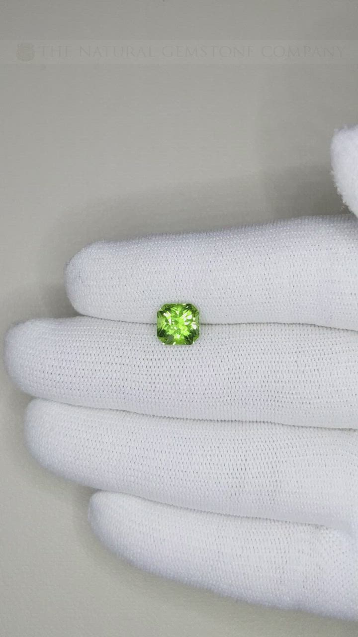 2.53 Ct. Green (Lime Green) Peridot from Afghanistan Size Video