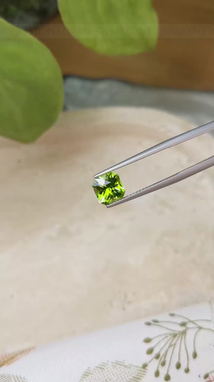 2.53 Ct. Green (Lime Green) Peridot from Afghanistan Size Video