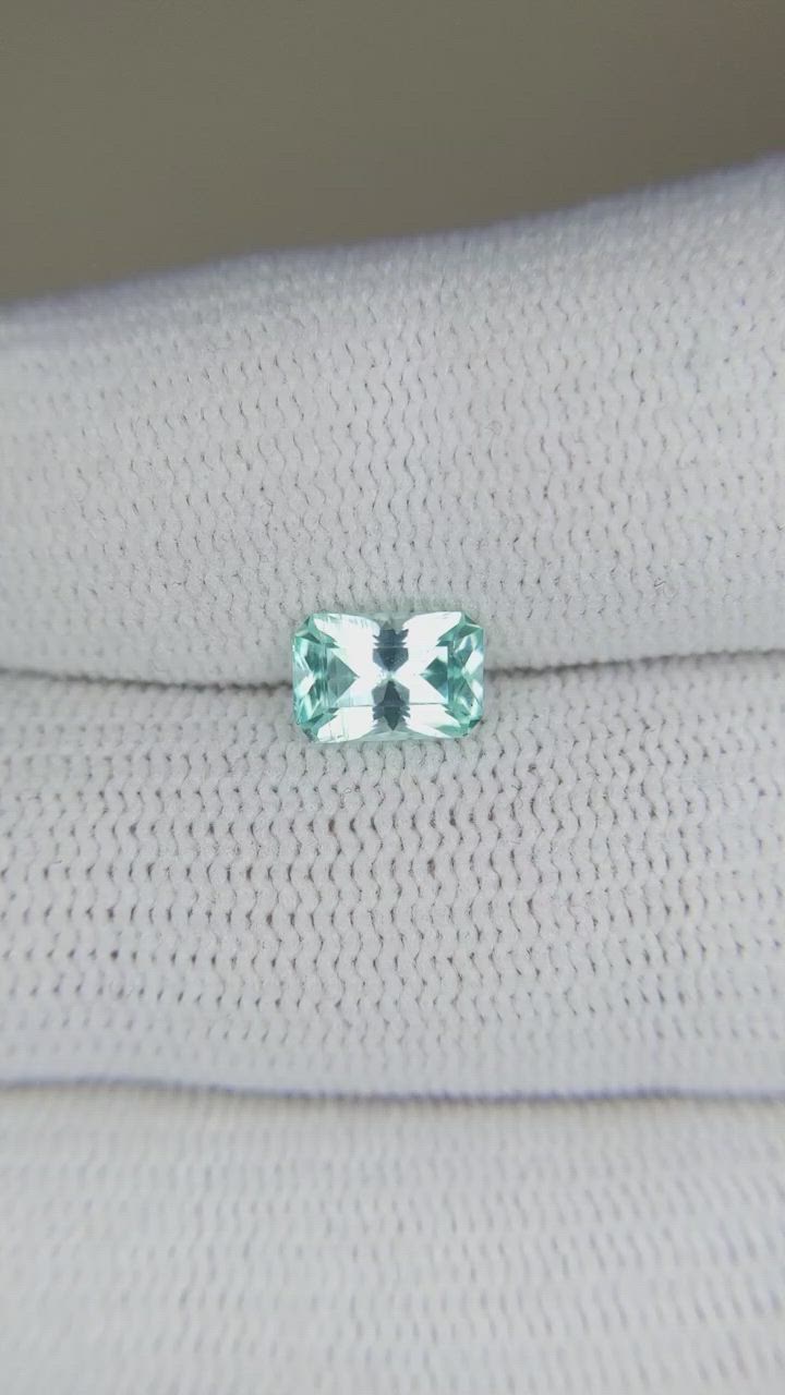 0.90 Ct. Aquamarine from Afghanistan Size Video