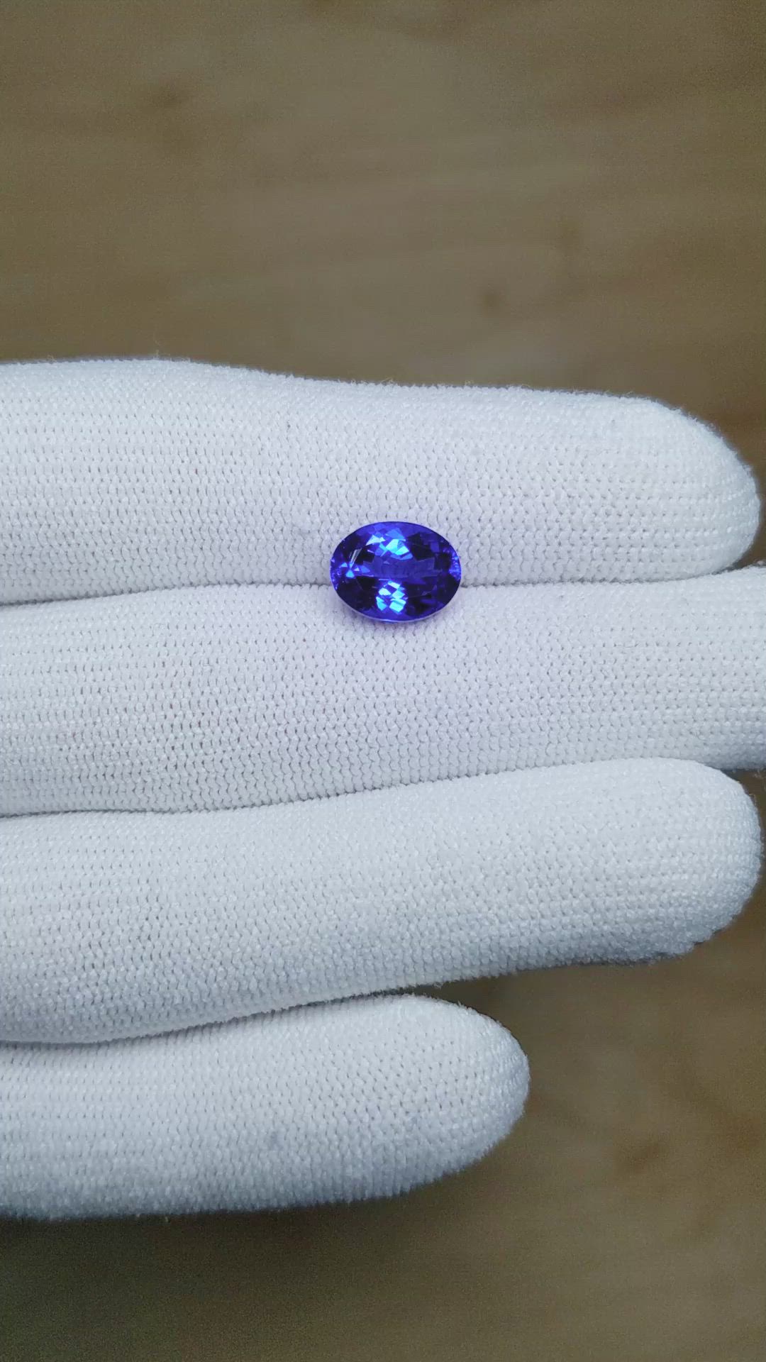 2.80 Ct. Tanzanite from Tanzania Size Video