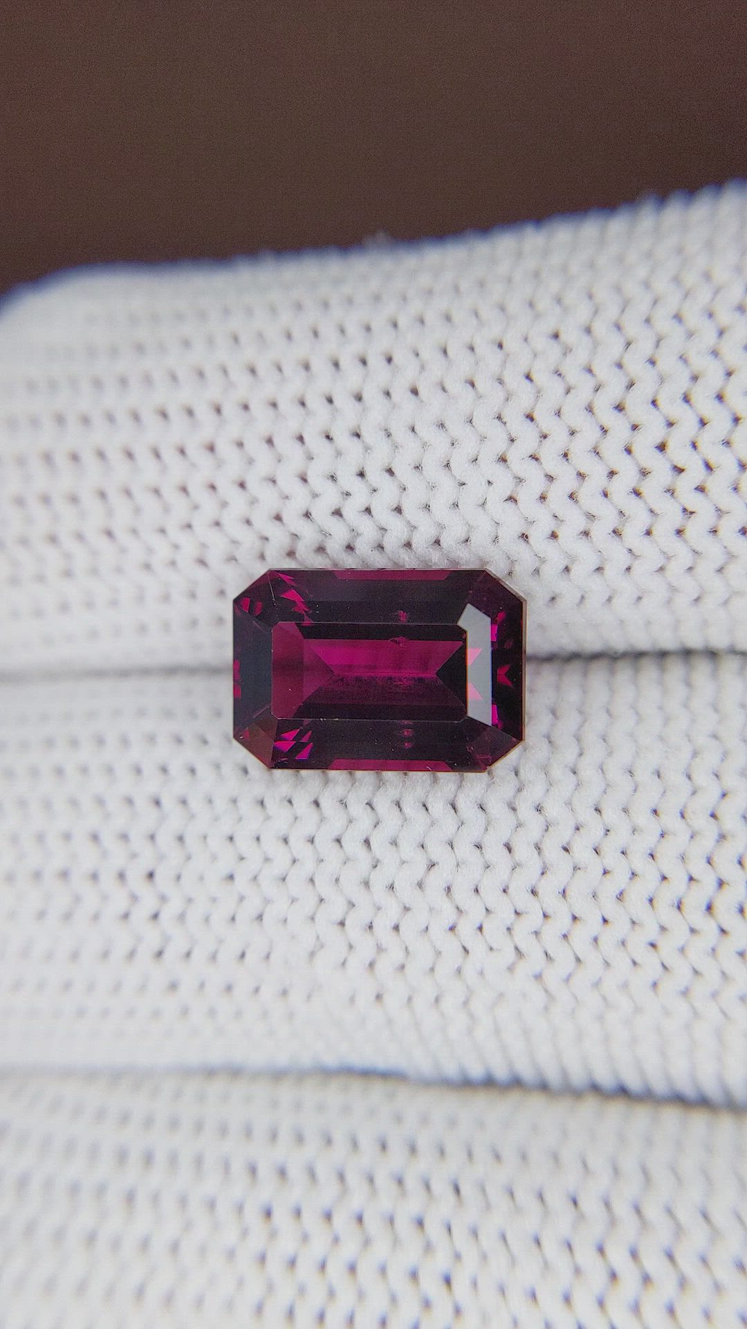 5.02 Ct. Garnet from Ceylon (Sri Lanka) Size Video