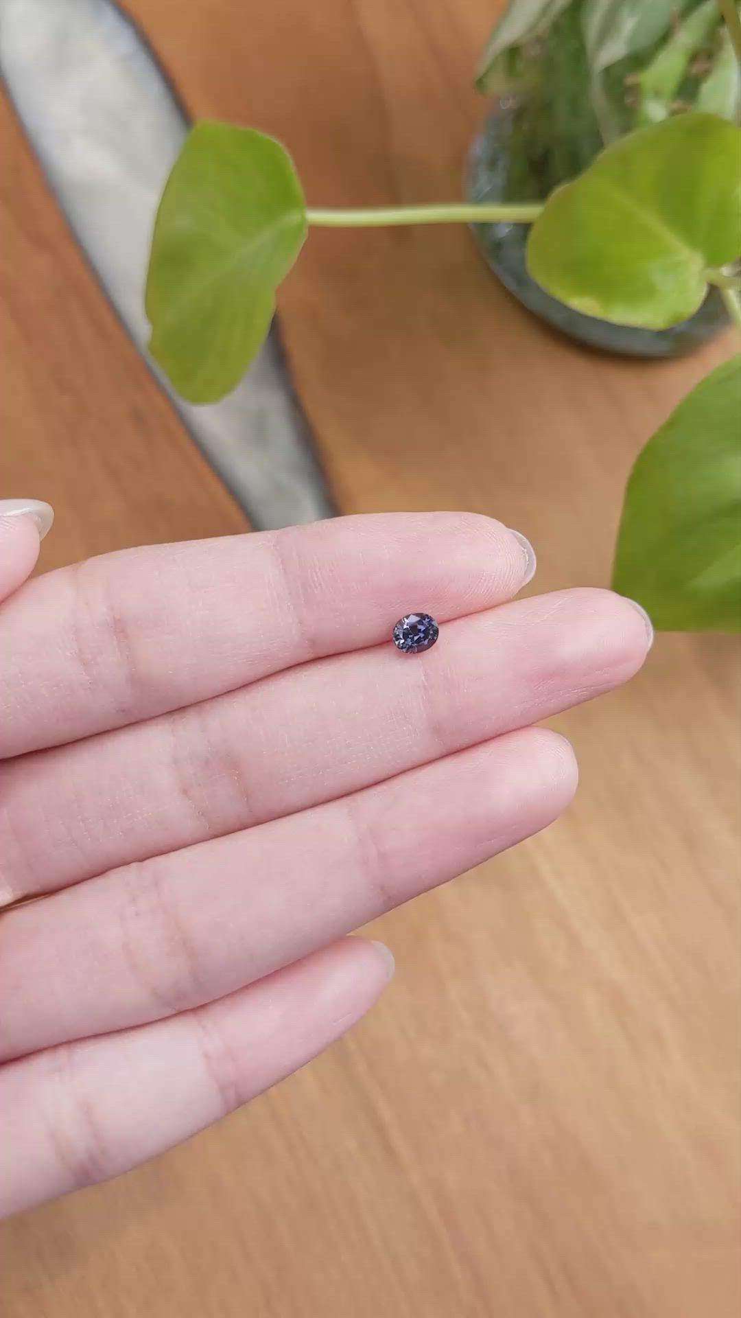 0.48 Ct. Spinel from Ceylon (Sri Lanka) Size Video