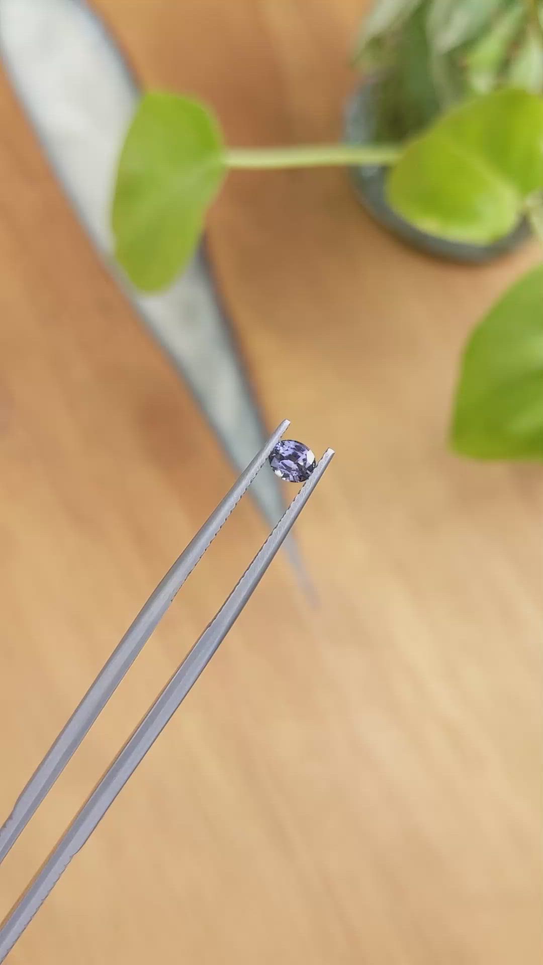 0.34 Ct. Spinel from Ceylon (Sri Lanka) Size Video