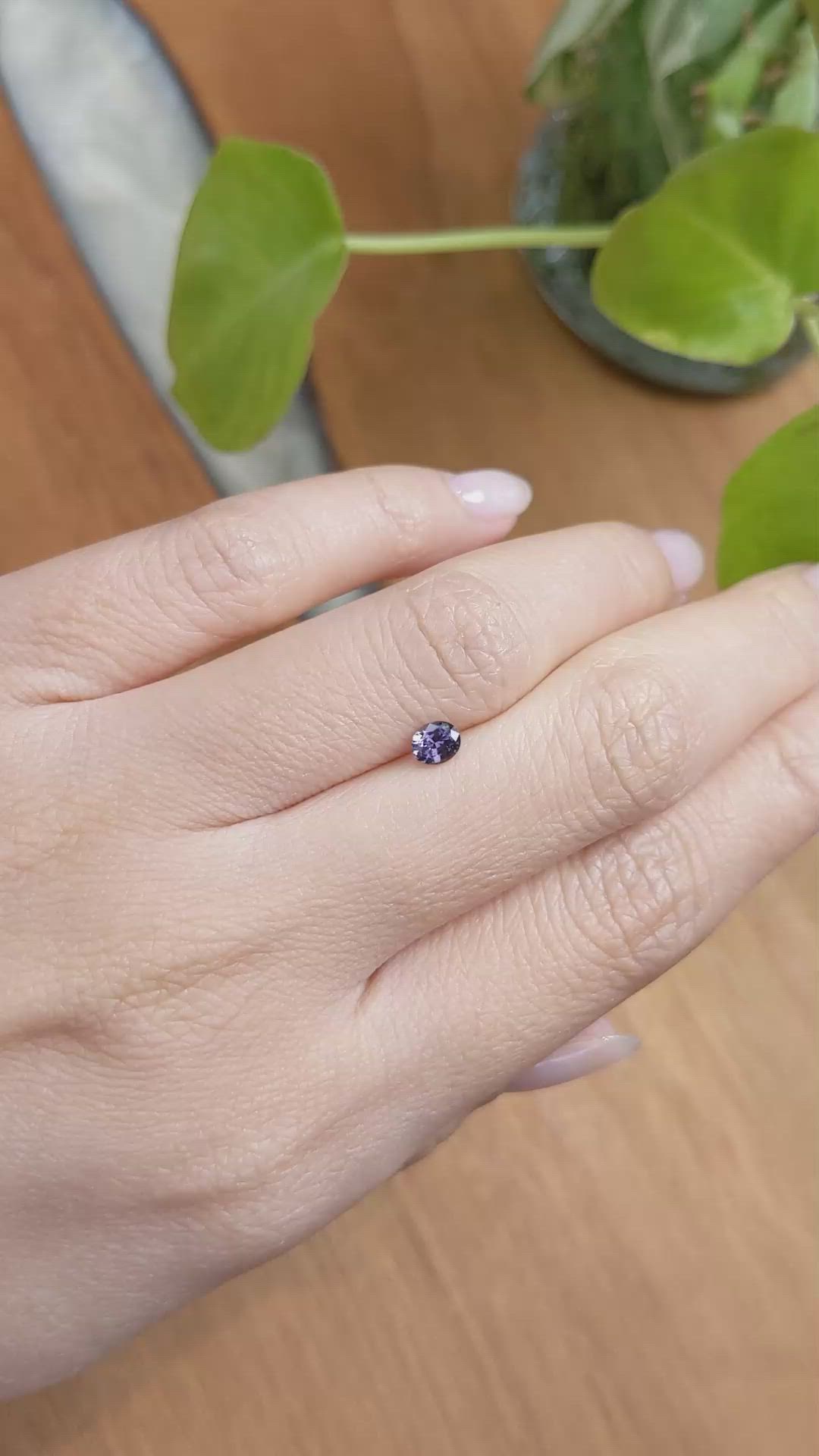 0.34 Ct. Spinel from Ceylon (Sri Lanka) Size Video