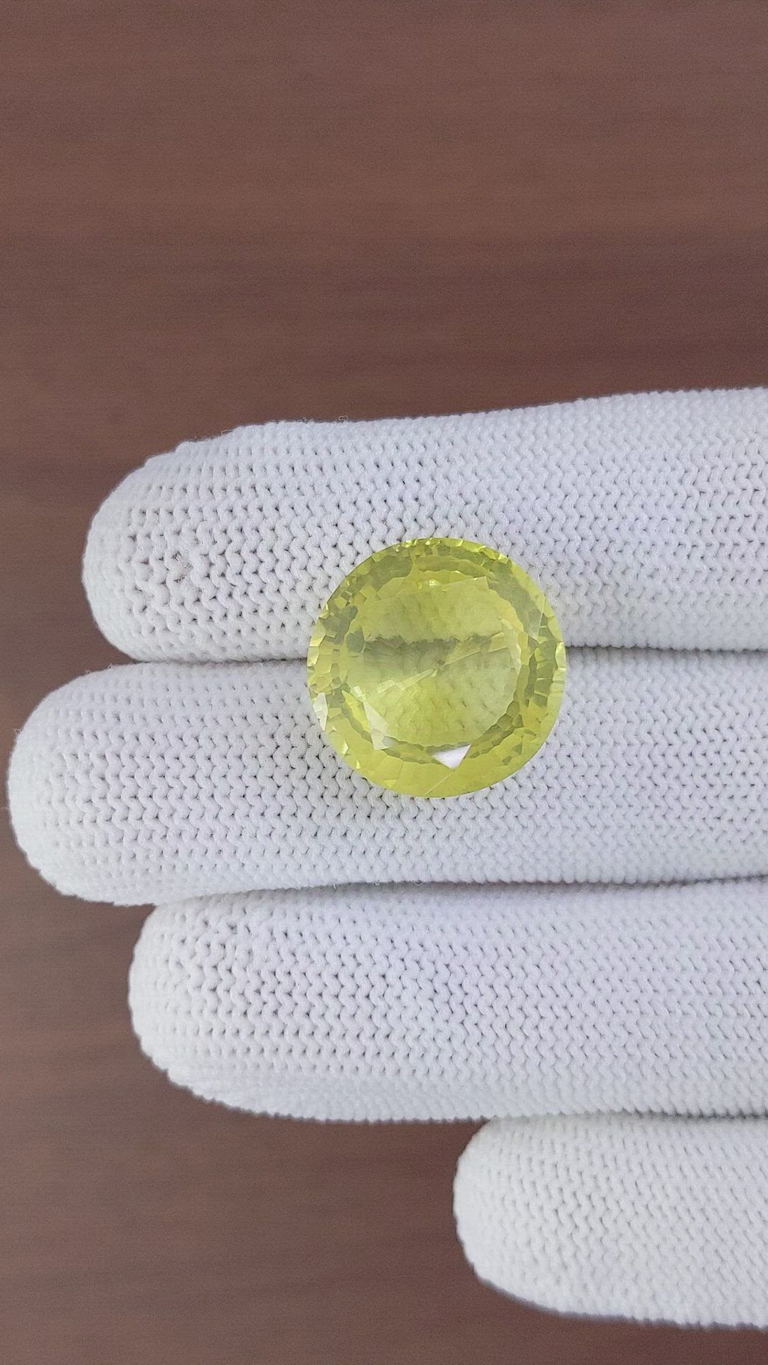 17.85 Ct. Quartz from Madagascar Size Video