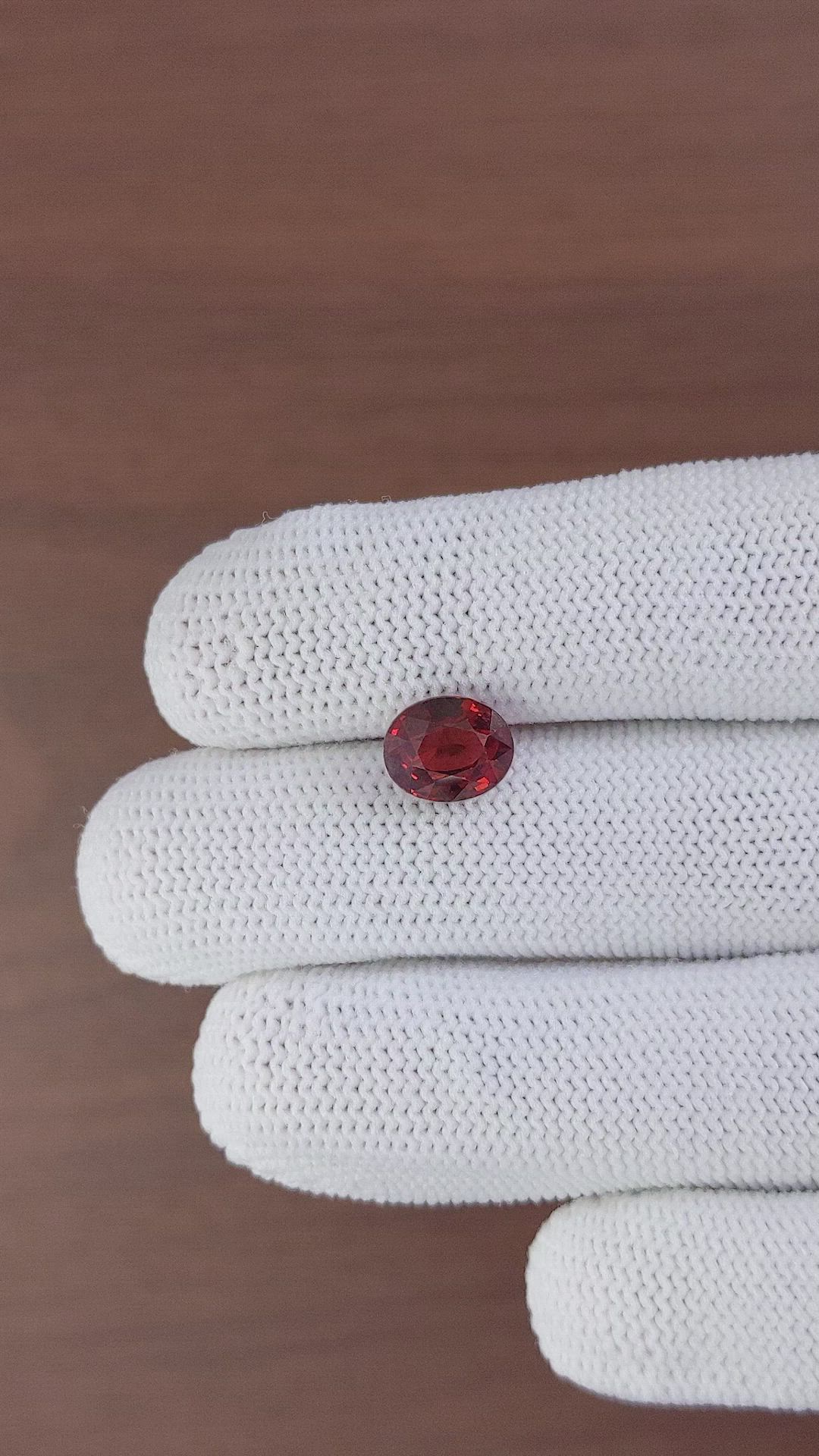 3.30 Ct. Garnet from Ceylon (Sri Lanka) Size Video