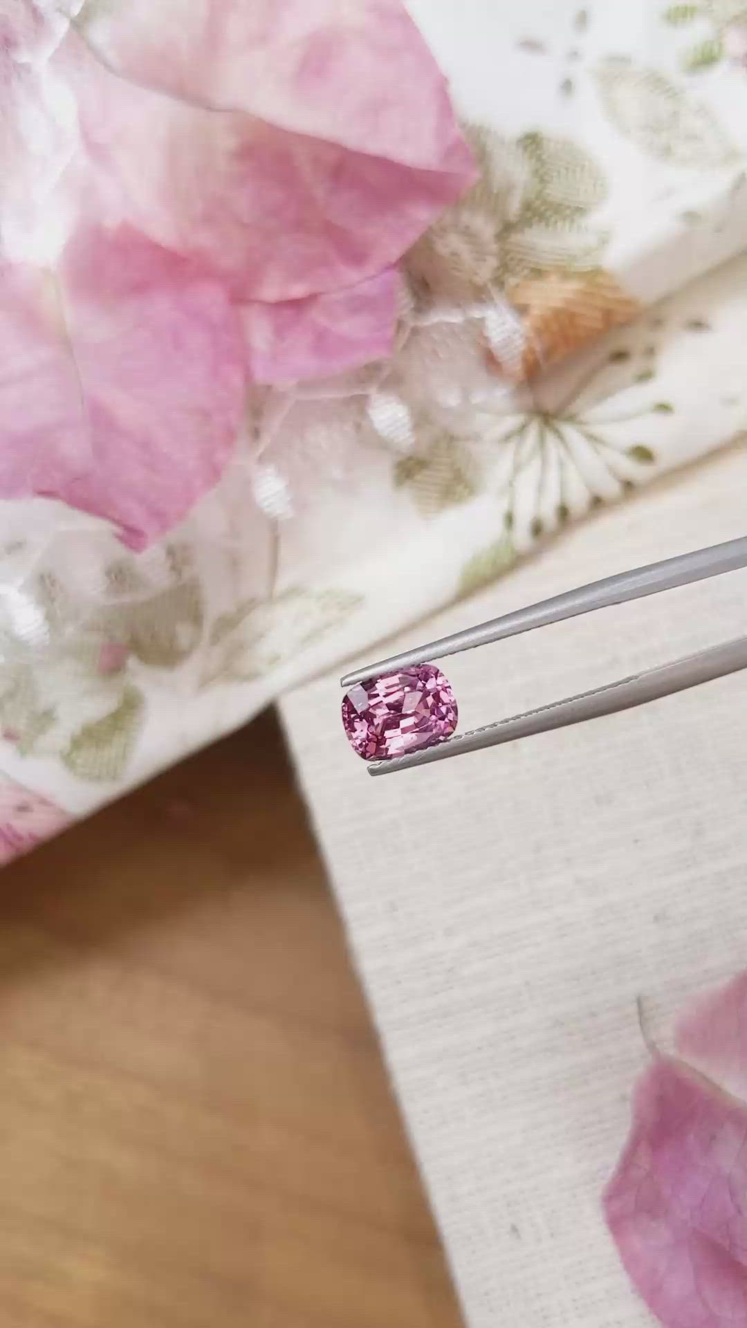 1.63 Ct. Spinel from Ceylon (Sri Lanka) Size Video