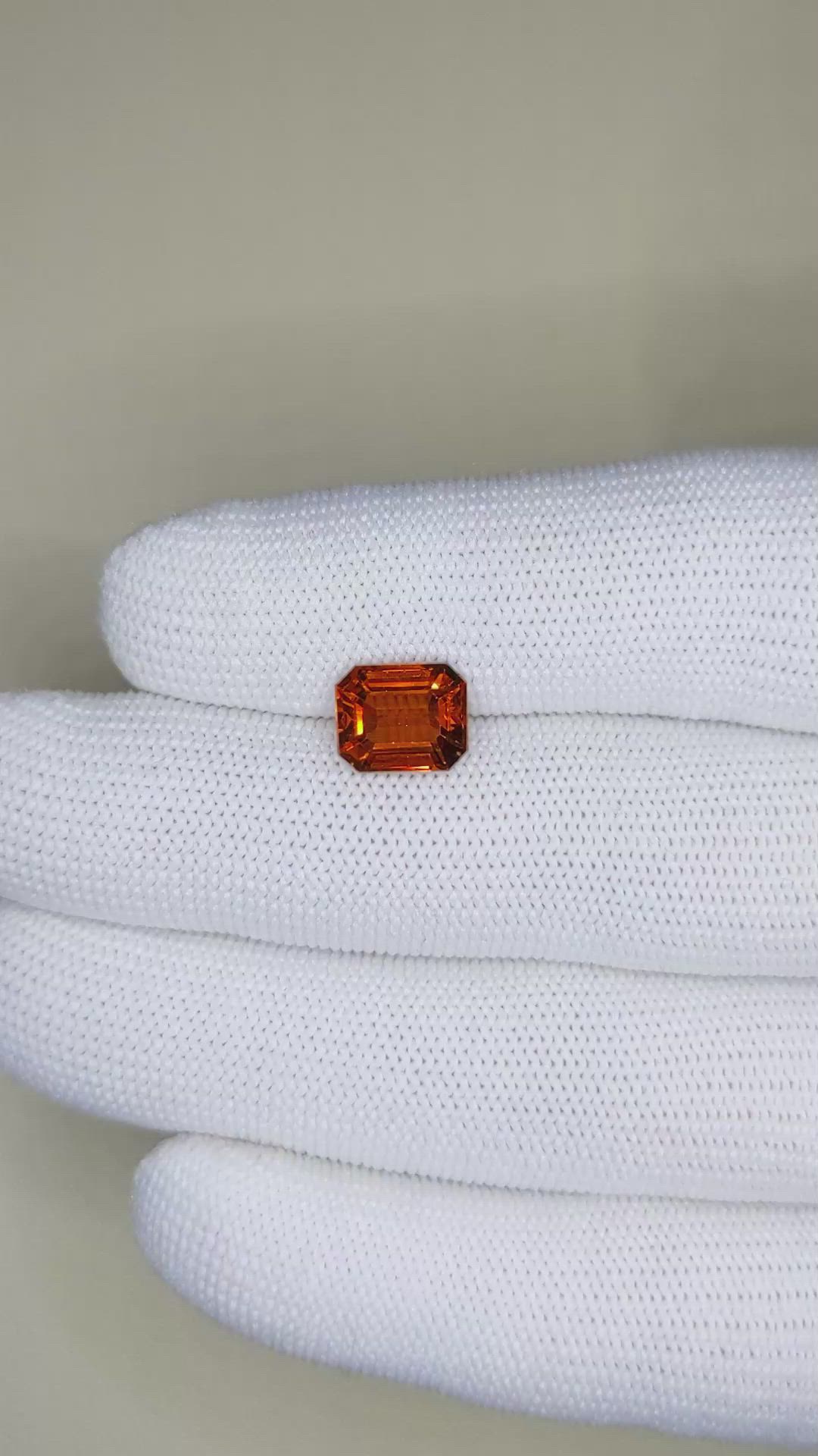 3.80 Ct. Spessartite Garnet from Ceylon (Sri Lanka) Size Video