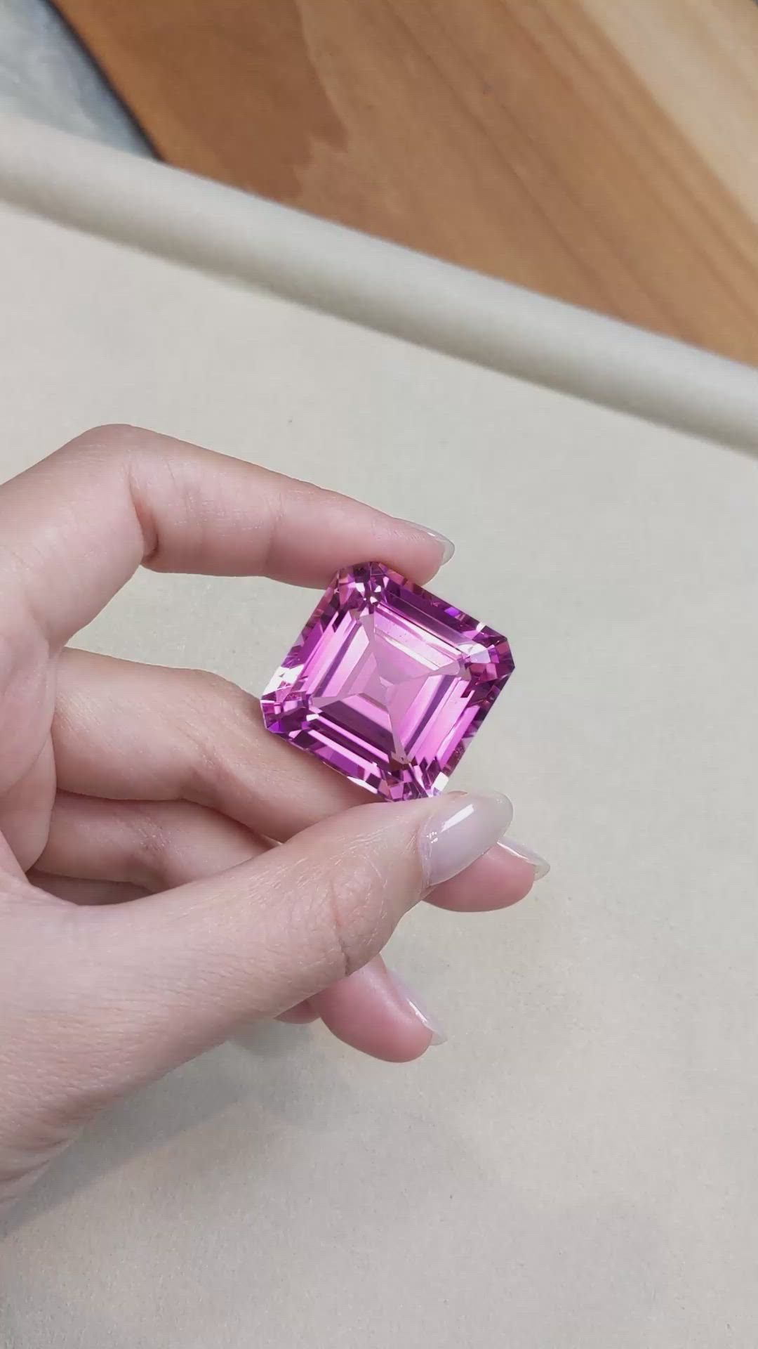 135.72 Ct. Kunzite from Afghanistan Size Video