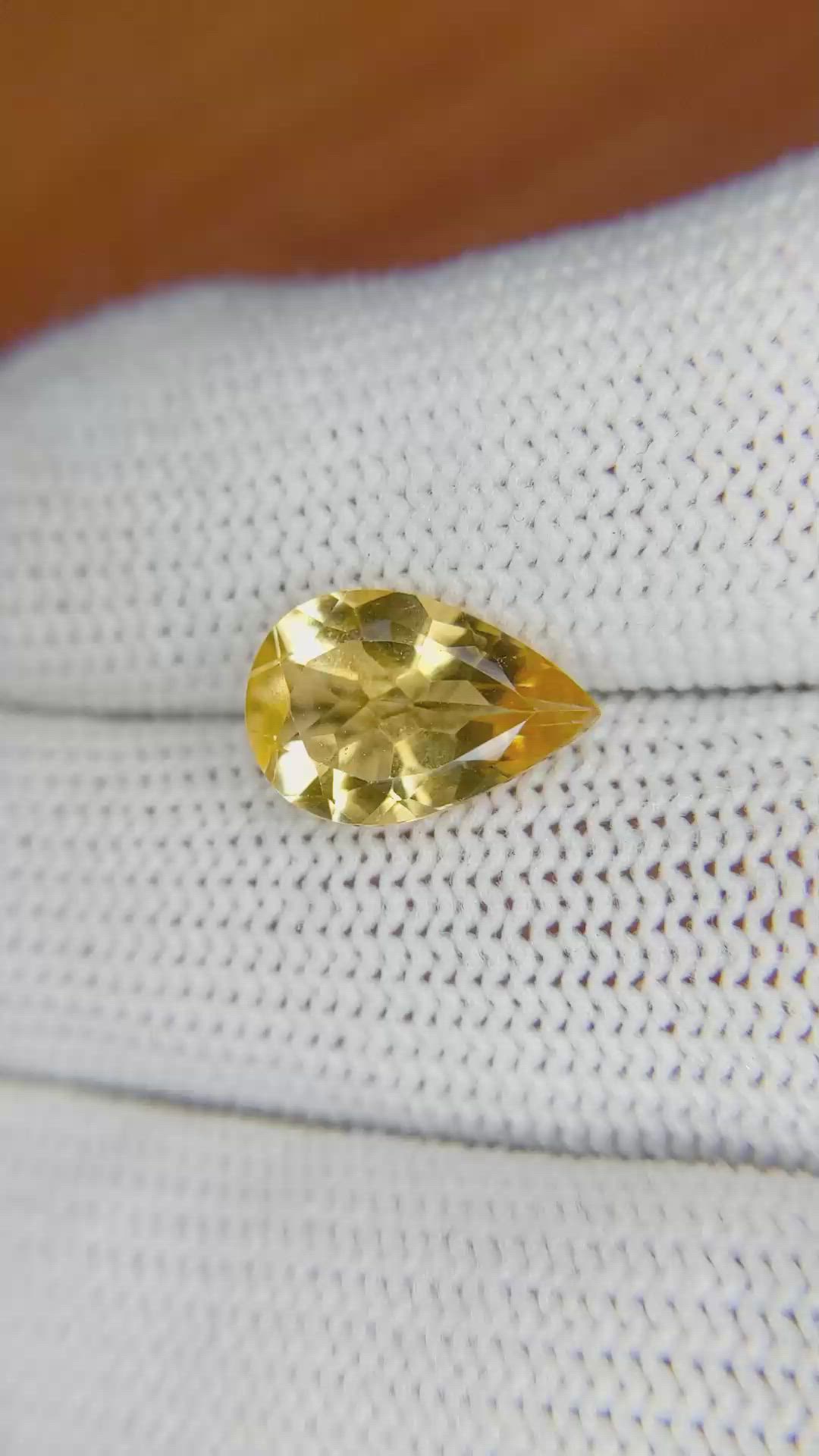 2.82 Ct. Citrine from Ceylon (Sri Lanka) Size Video