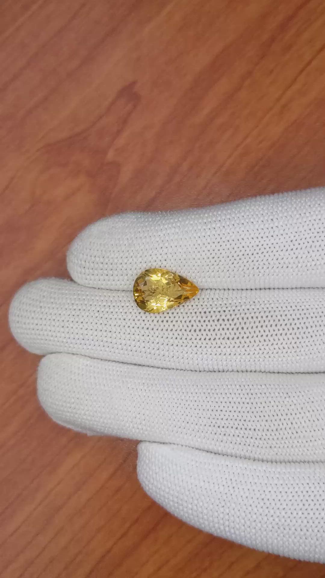 3.35 Ct. Citrine from Ceylon (Sri Lanka) Size Video