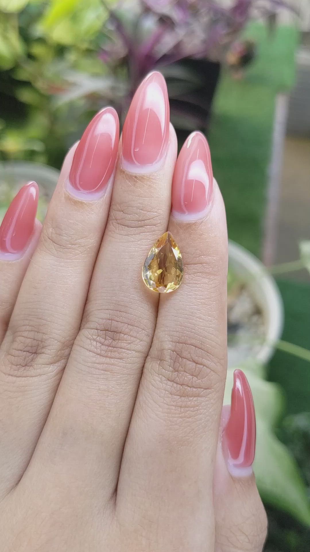 2.50 Ct. Citrine from Ceylon (Sri Lanka) Size Video
