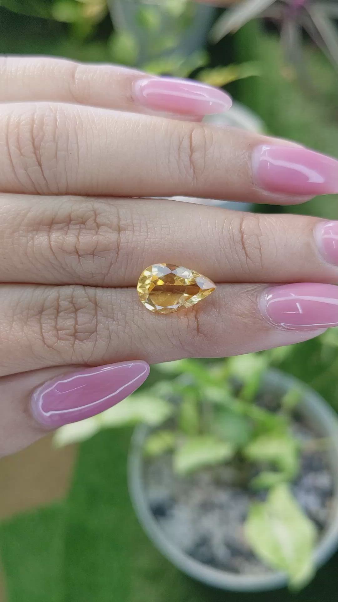 3.33 Ct. Citrine from Ceylon (Sri Lanka) Size Video