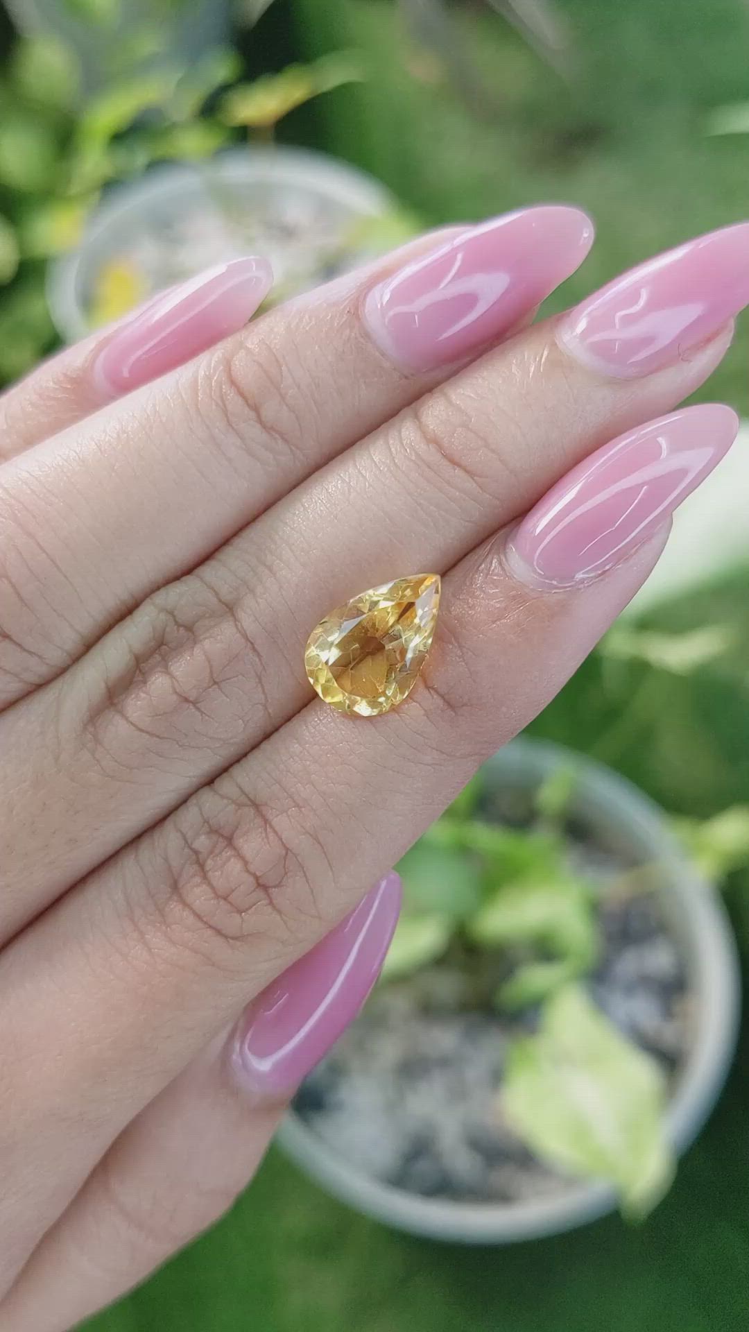 3.33 Ct. Citrine from Ceylon (Sri Lanka) Size Video