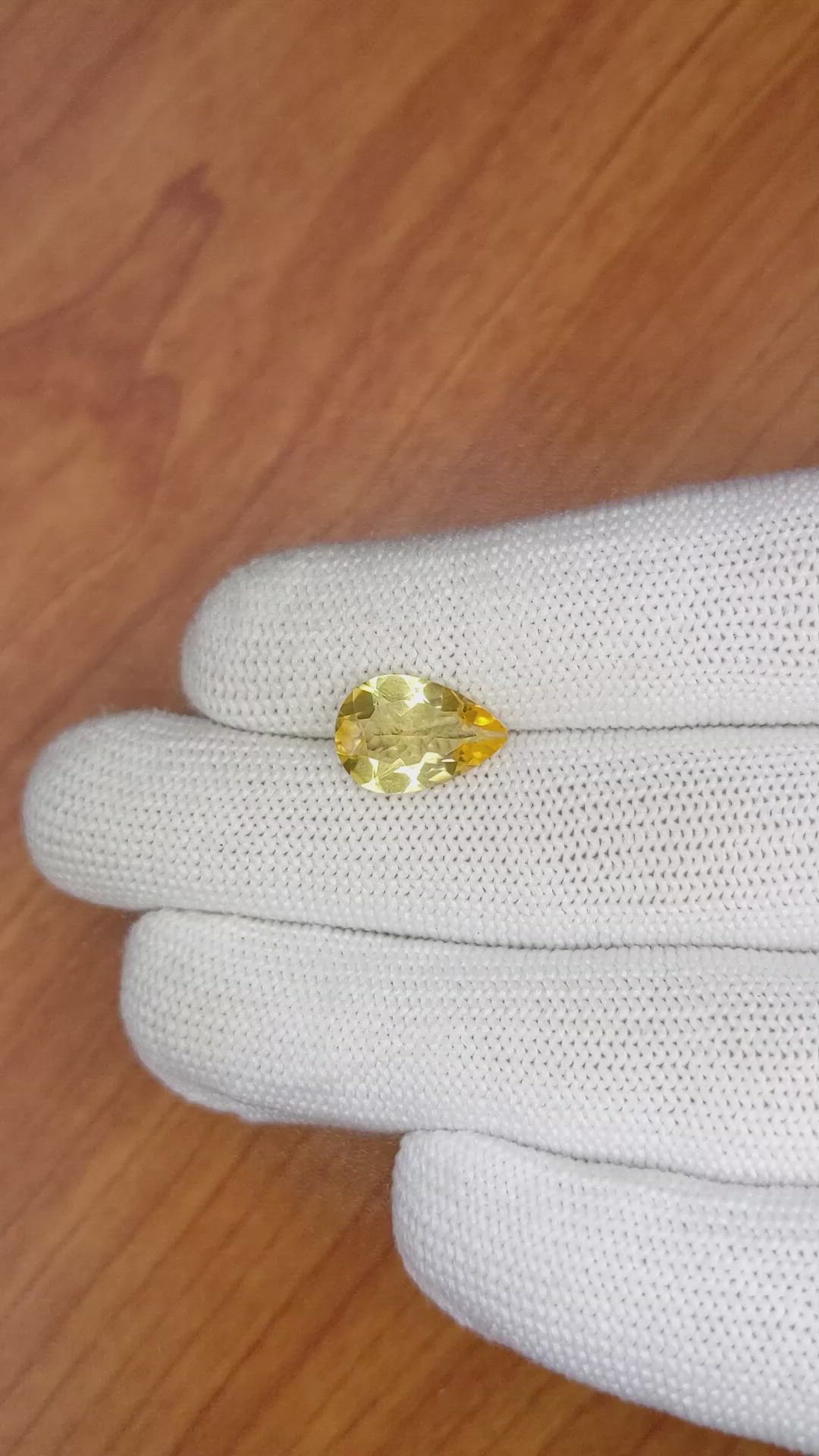 2.94 Ct. Citrine from Ceylon (Sri Lanka) Size Video