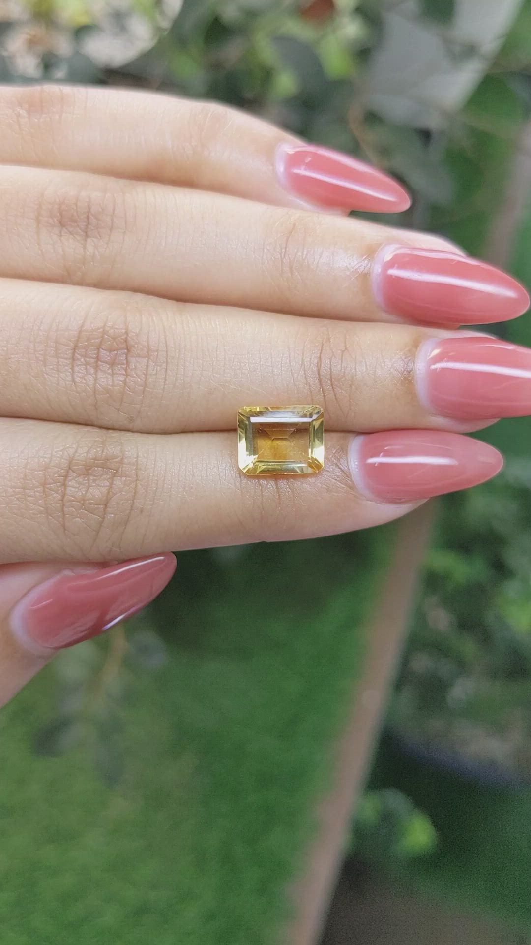 2.94 Ct. Citrine from Ceylon (Sri Lanka) Size Video