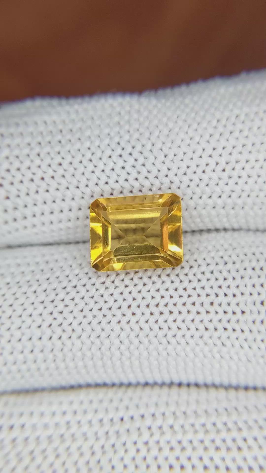 2.93 Ct. Citrine from Ceylon (Sri Lanka) Size Video