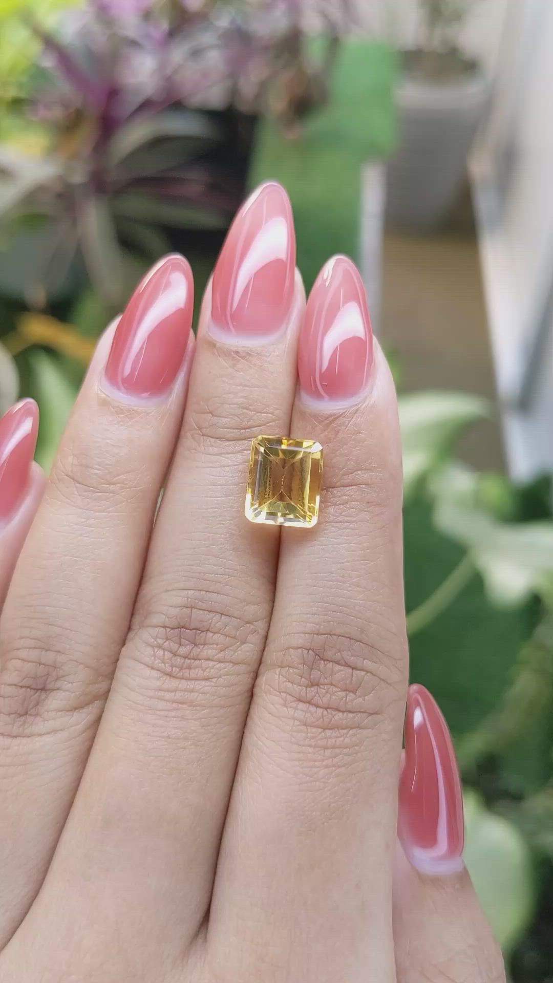 3.64 Ct. Citrine from Ceylon (Sri Lanka) Size Video