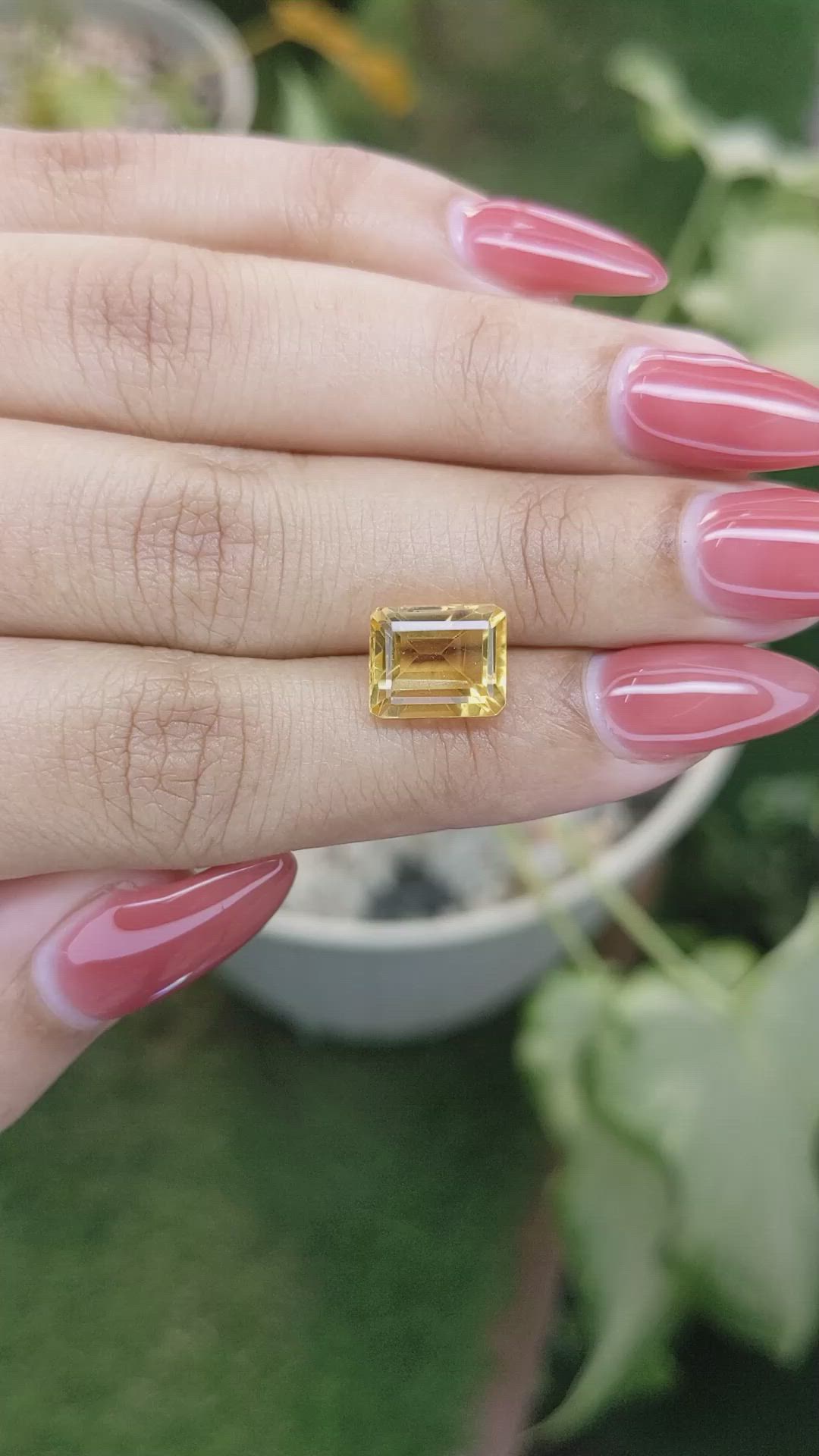 3.74 Ct. Citrine from Ceylon (Sri Lanka) Size Video