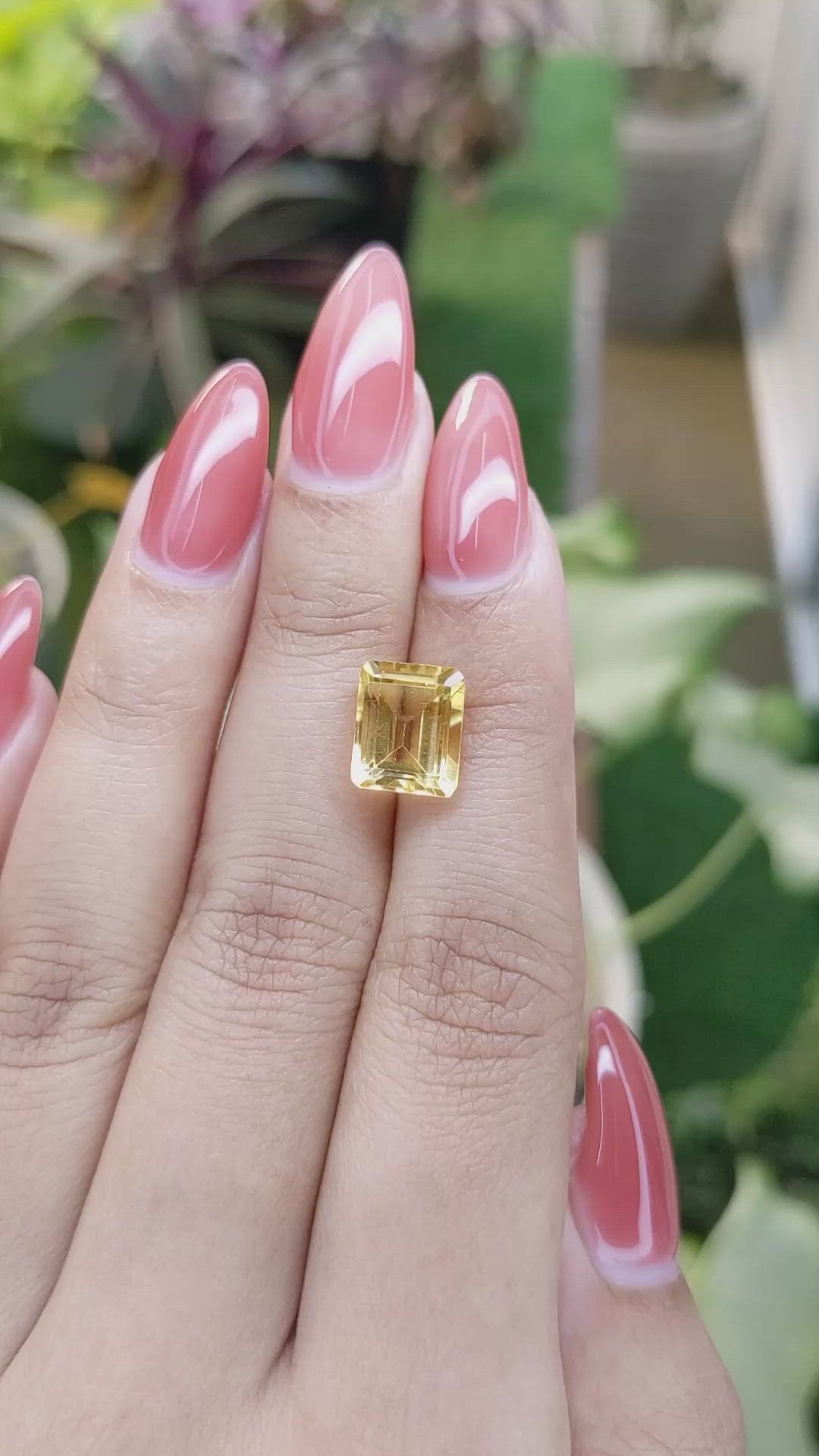 3.74 Ct. Citrine from Ceylon (Sri Lanka) Size Video