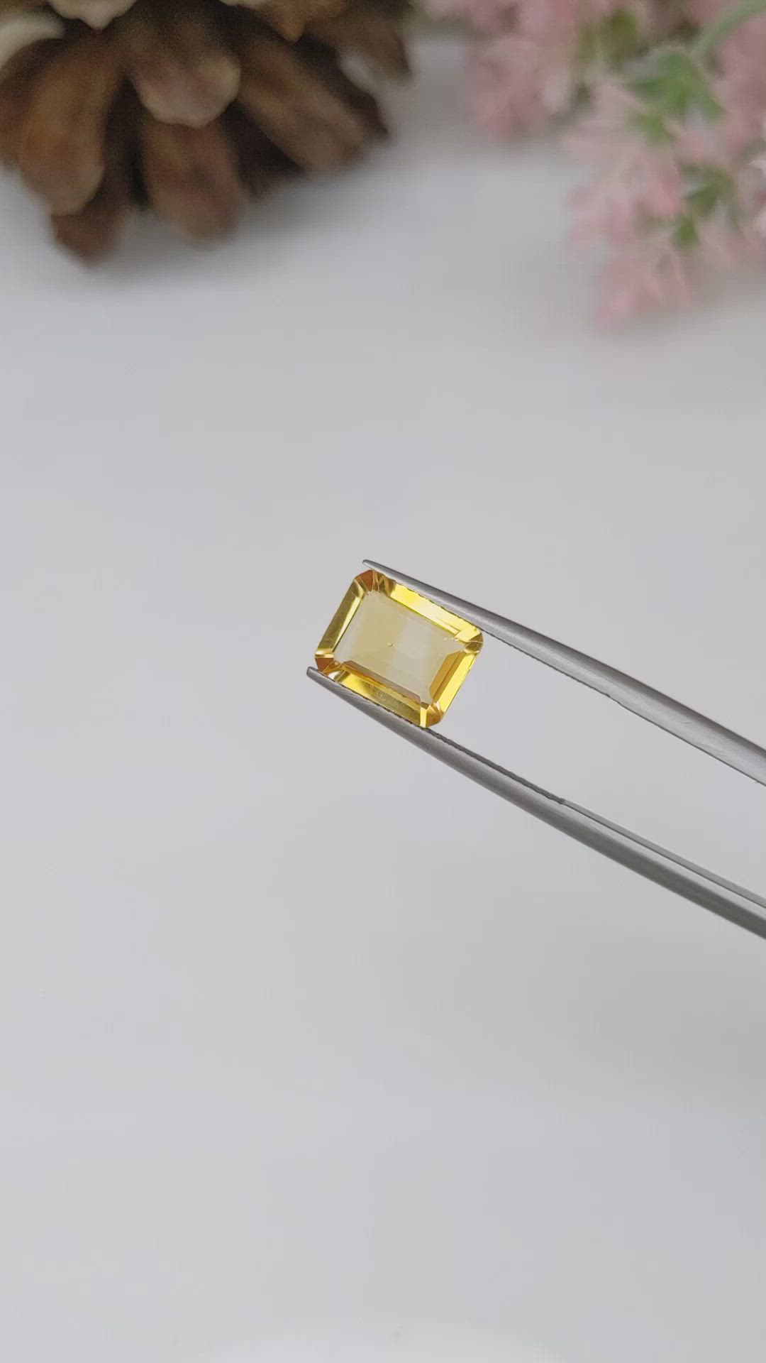 2.19 Ct. Citrine from Ceylon (Sri Lanka) Size Video