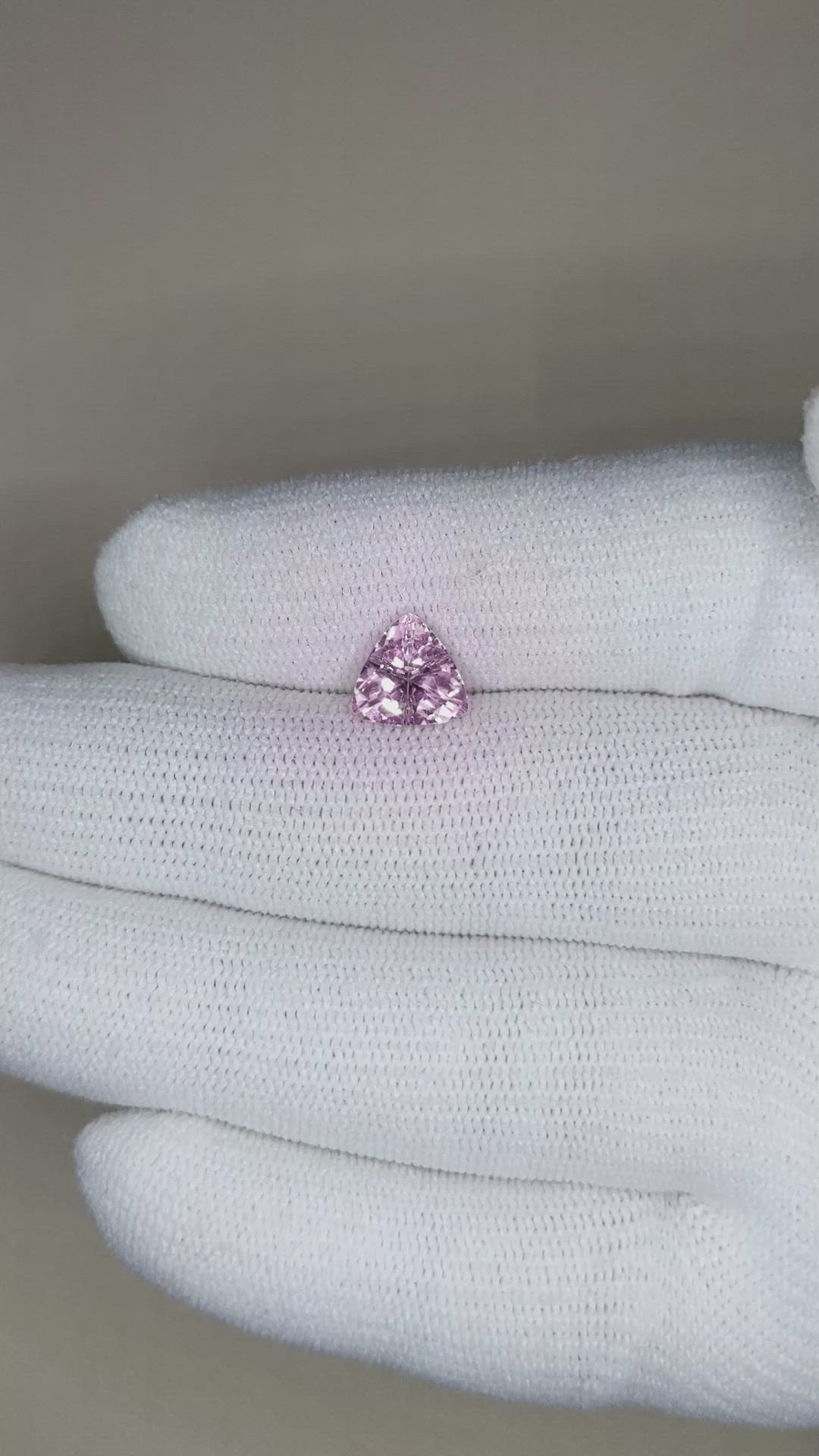 1.56 Ct. Spinel from Burma (Myanmar) Size Video